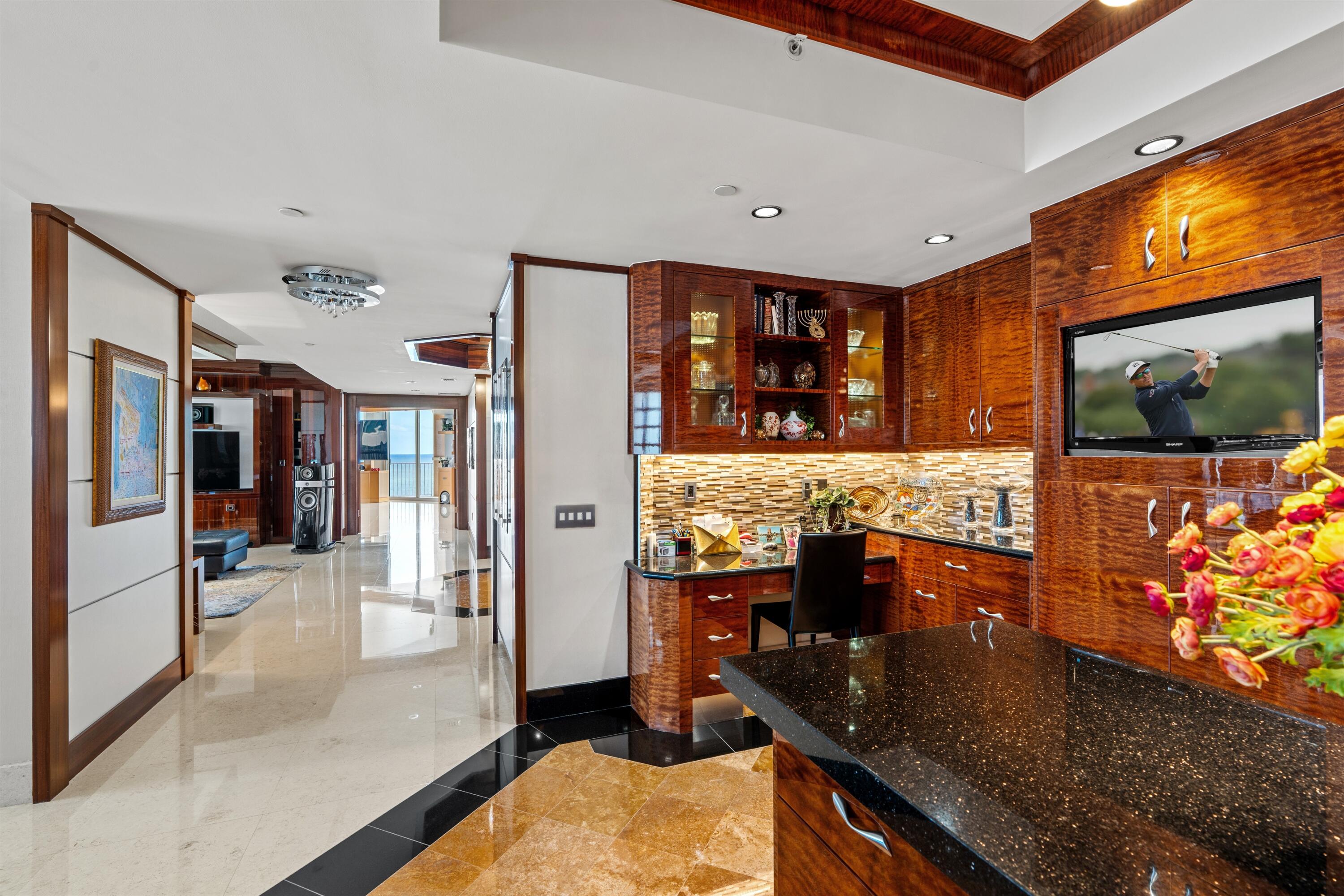 1460 S Ocean Boulevard 804 Property Photo 15