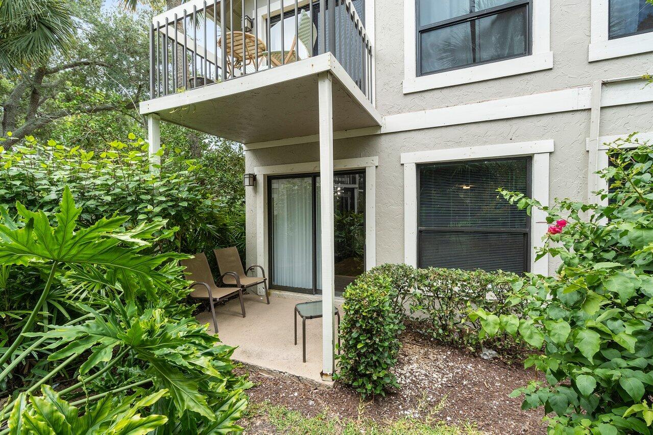 11863 Wimbledon Circle 407 Property Photo 5