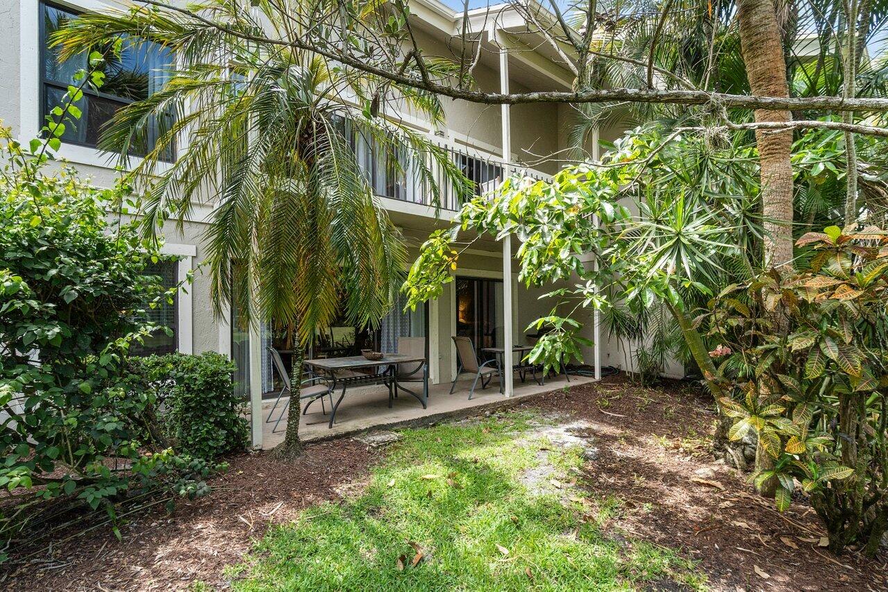 11863 Wimbledon Circle 407 Property Photo 16