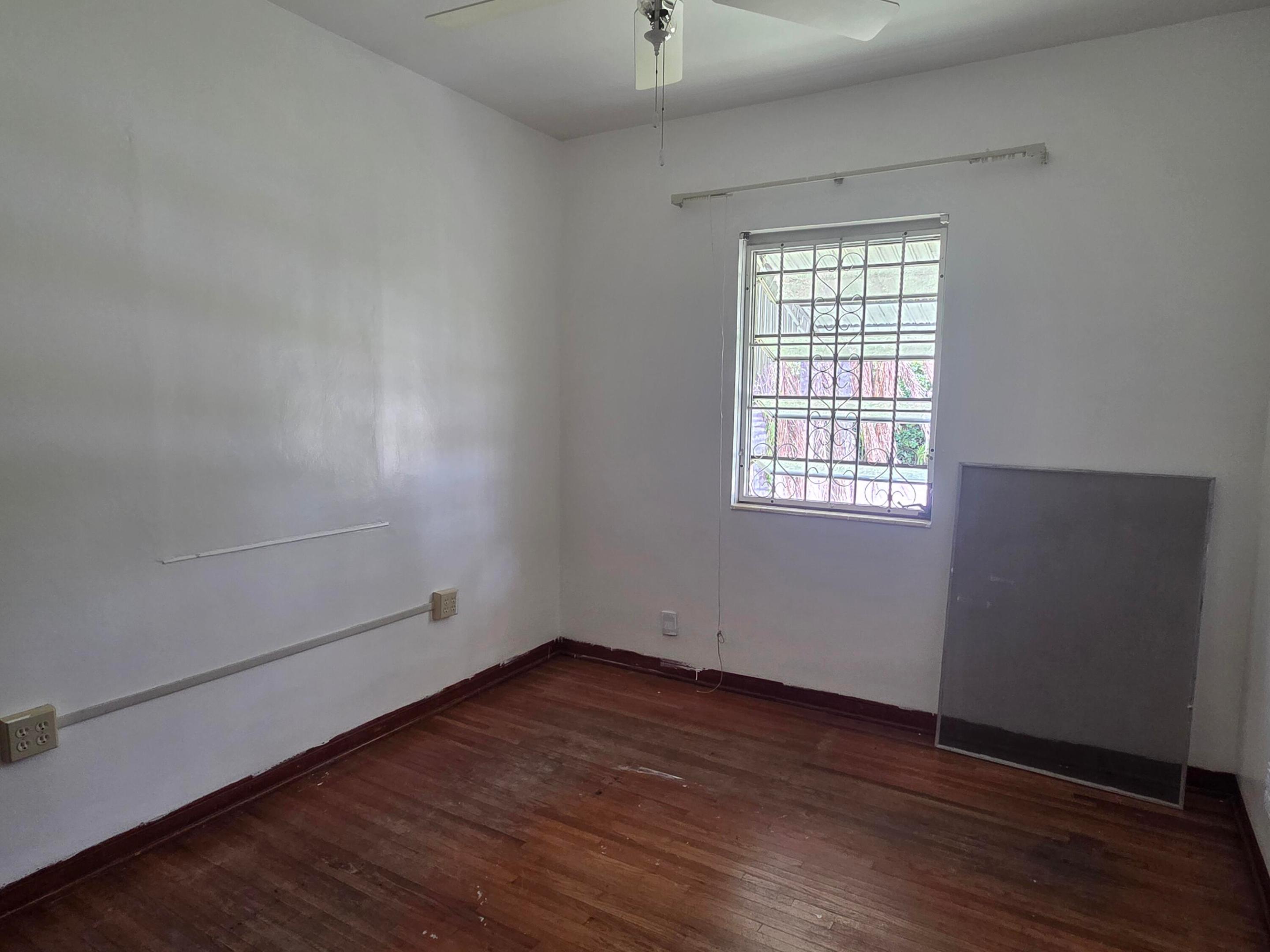 145 Sw 3rd Avenue Property Photo 16