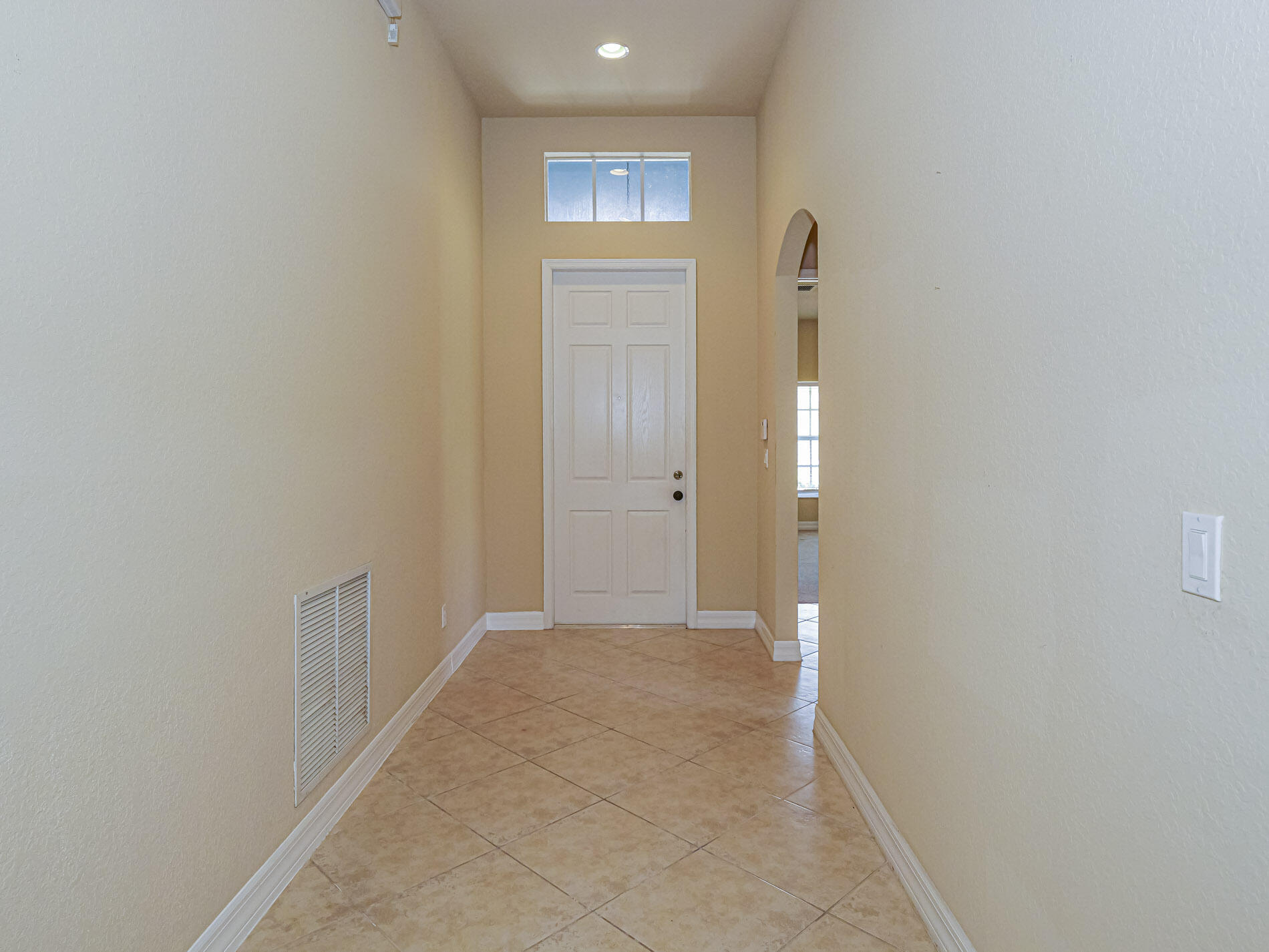 5561 57th Way Property Photo 2