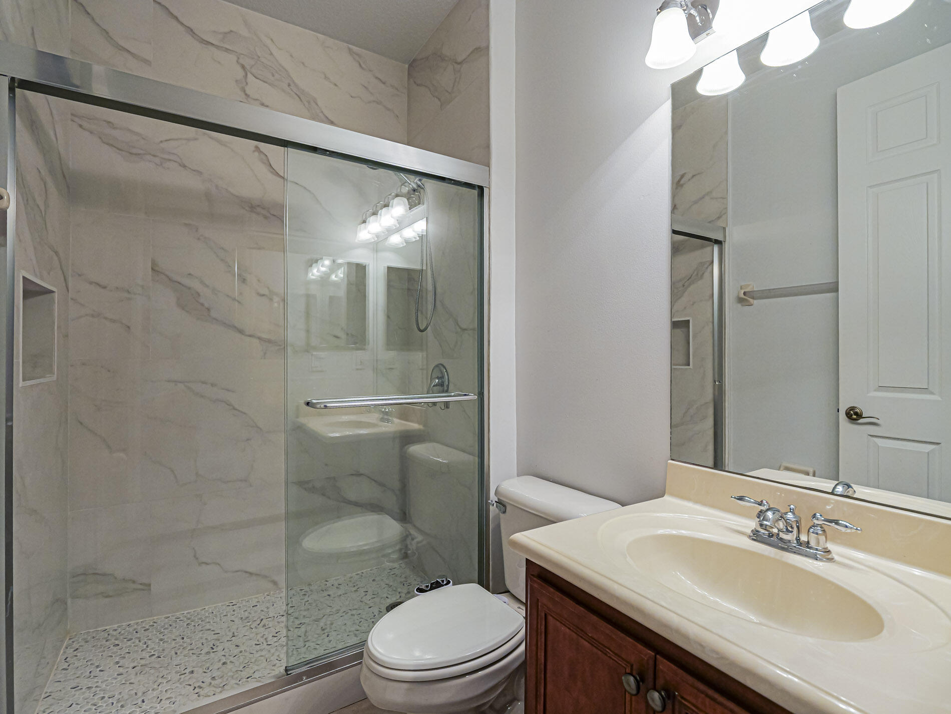 5561 57th Way Property Photo 18