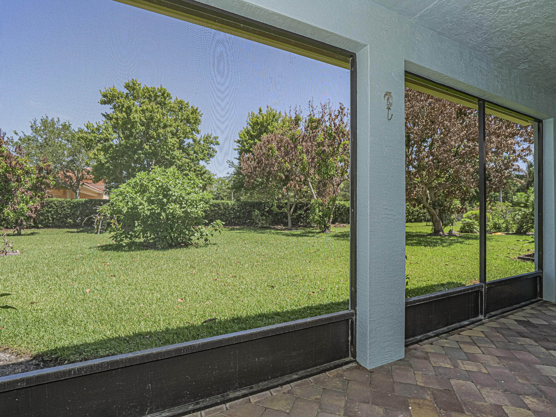 5561 57th Way Property Photo 22