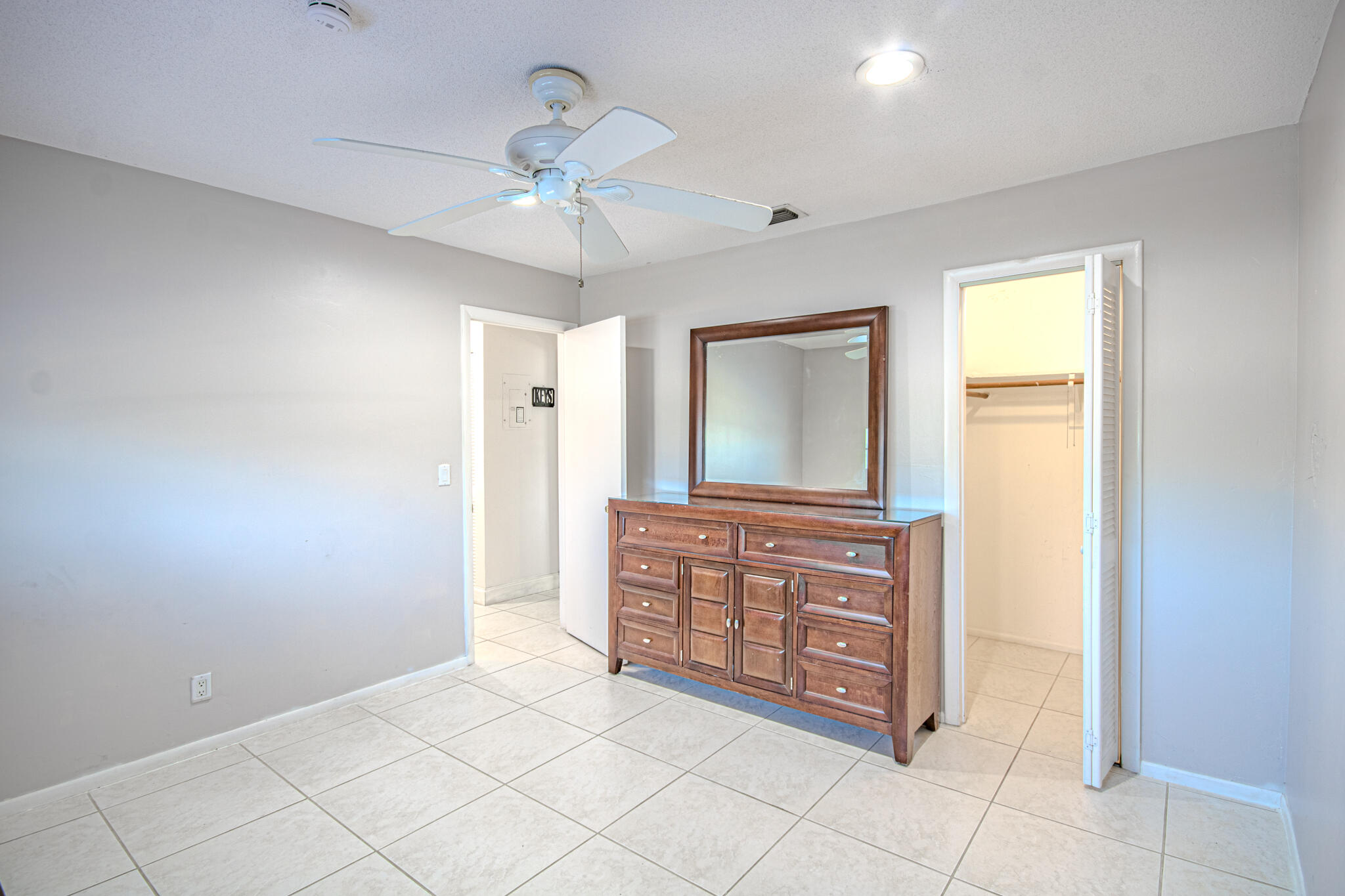 2222 Ne 1st Way 202 Property Photo 8
