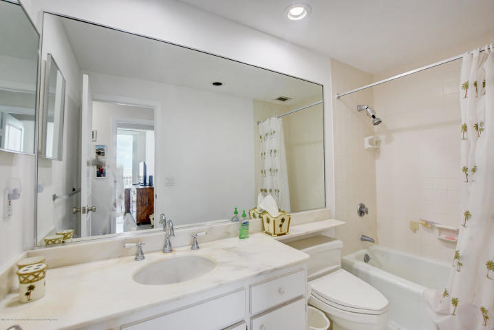 100 Worth Avenue 7 Property Photo 16