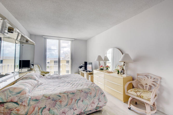 100 Worth Avenue 7 Property Photo 18