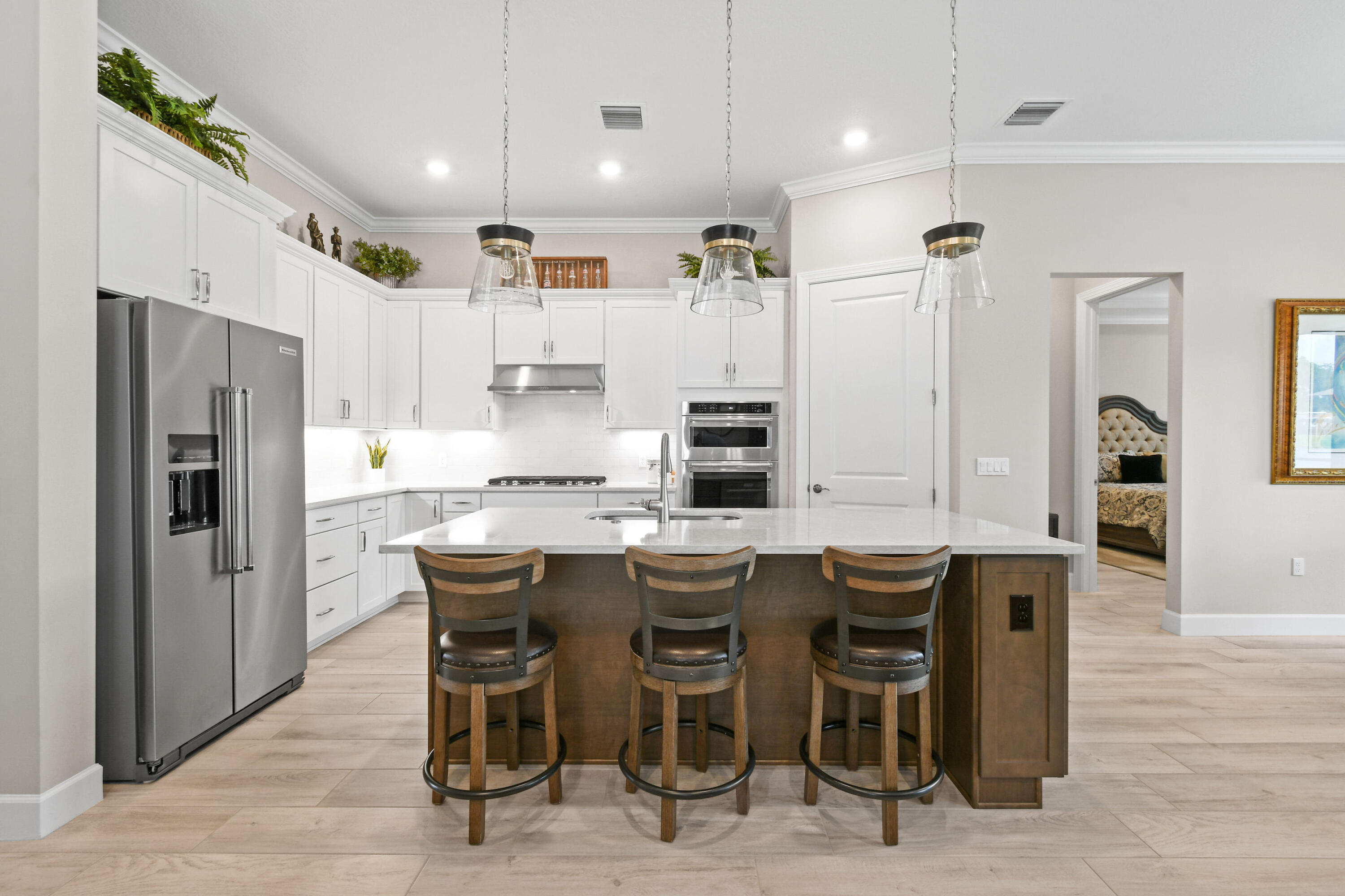 9358 Cape Honey Bee Lane Property Photo 18