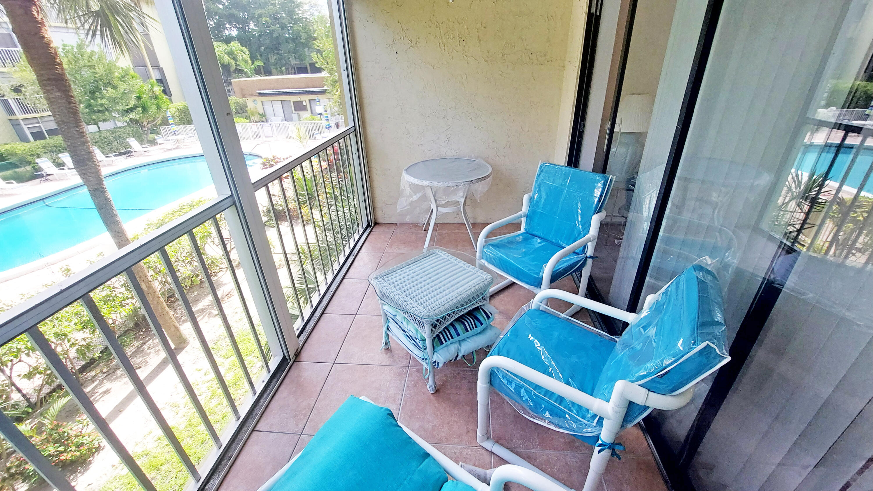367 S Federal Highway C221 Property Photo 33