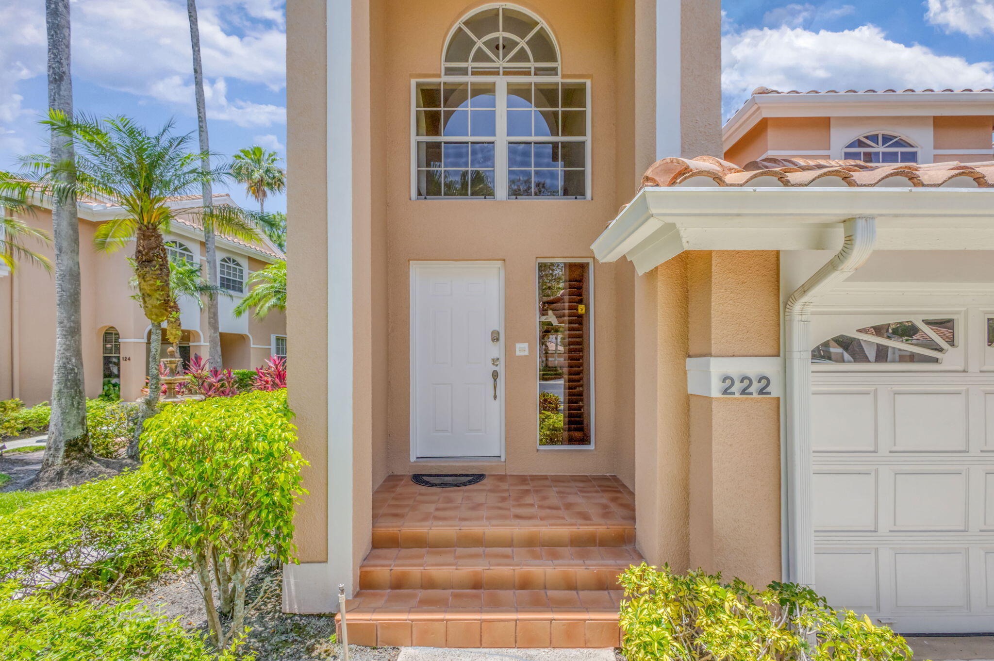 222 Legendary Circle Property Photo 6