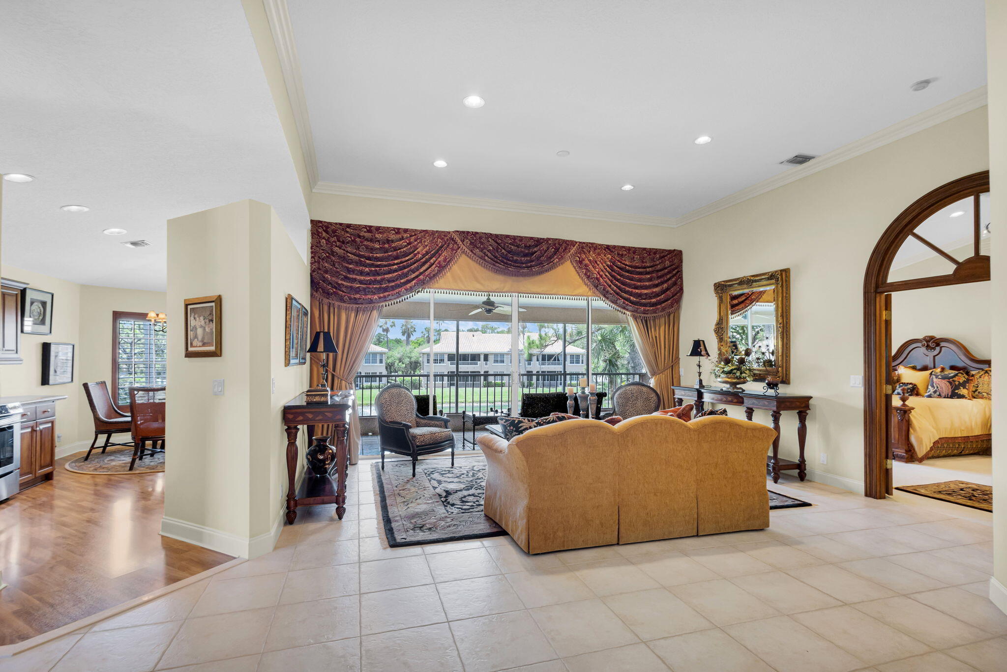 222 Legendary Circle Property Photo 23