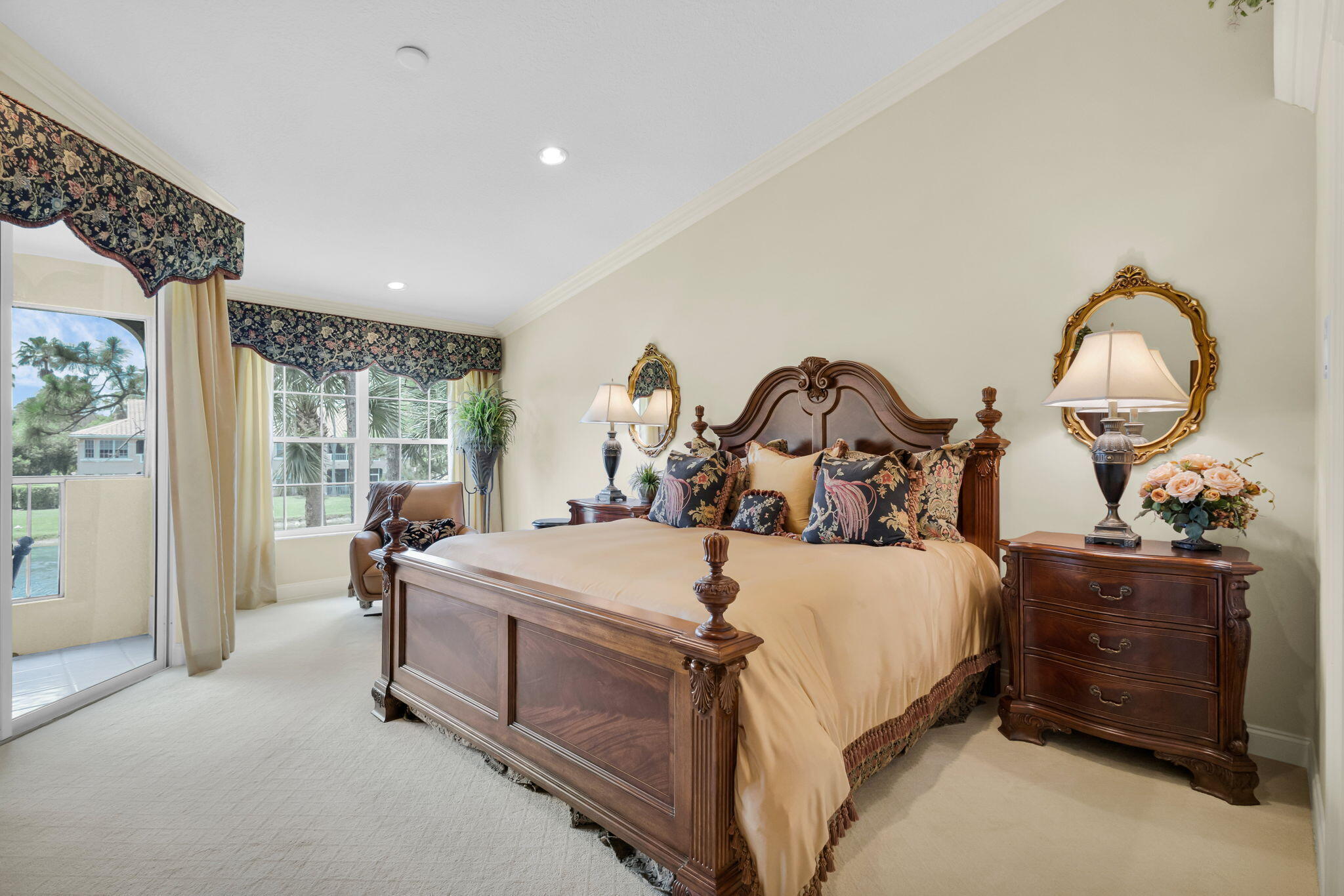 222 Legendary Circle Property Photo 39