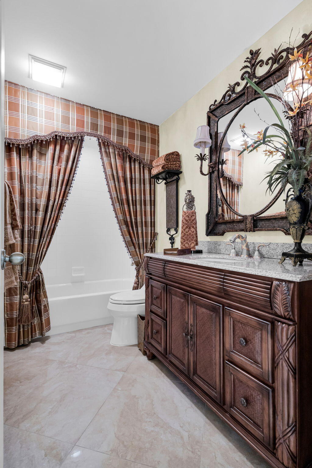 222 Legendary Circle Property Photo 48