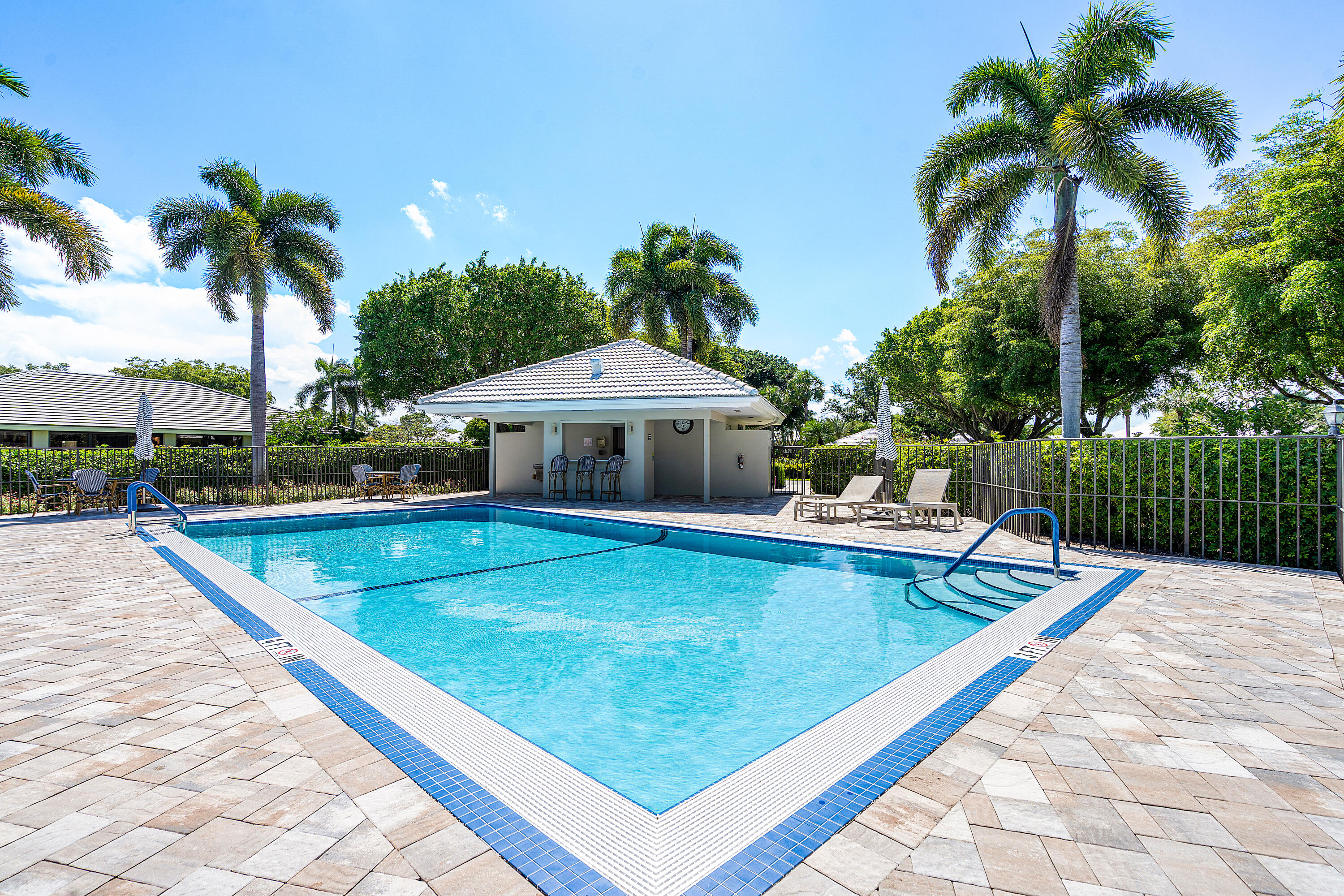 3661 Royal Tern Circle Property Photo 13