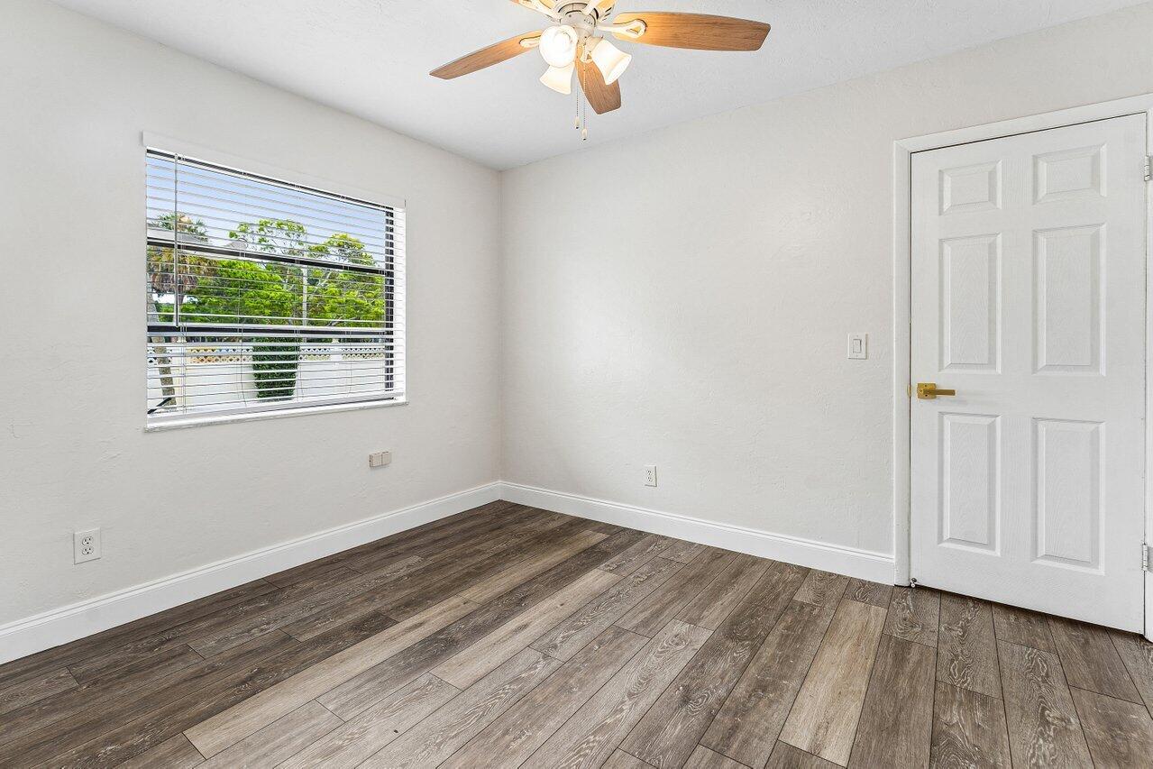 2101 N Palm Circle Property Photo 42