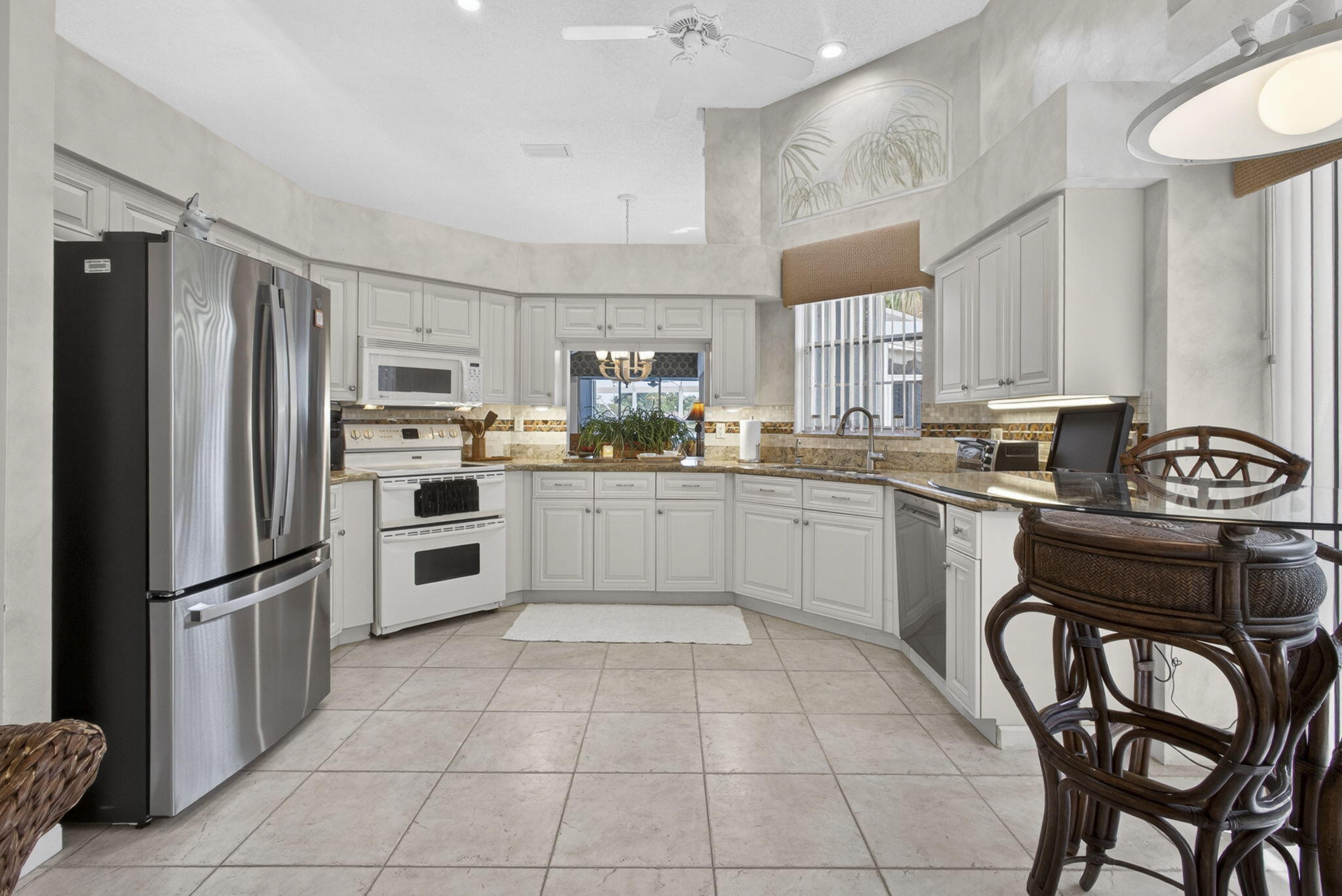 216 Eagleton Lake Boulevard Property Photo 3