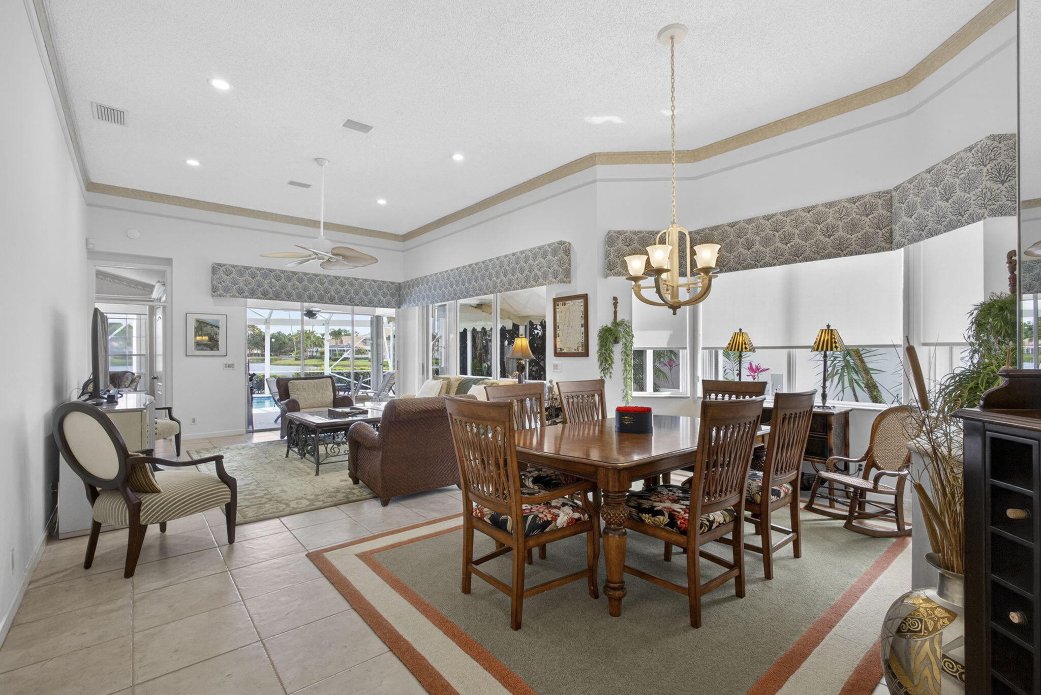 216 Eagleton Lake Boulevard Property Photo 11