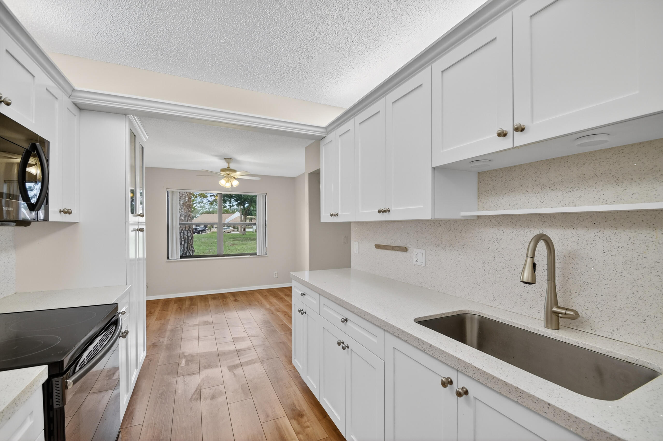6105 Fairfield Circle Property Photo 19
