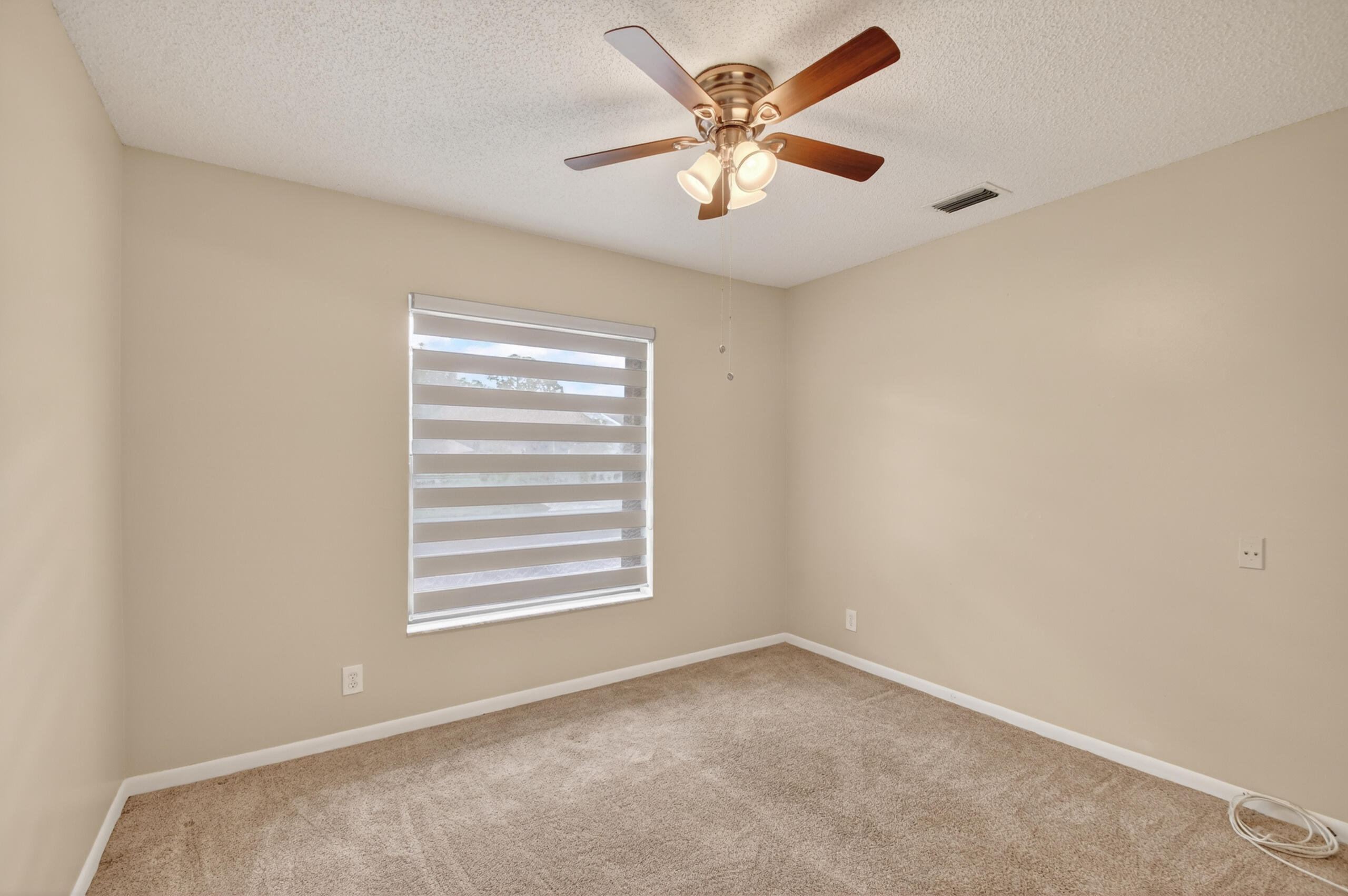 6105 Fairfield Circle Property Photo 24