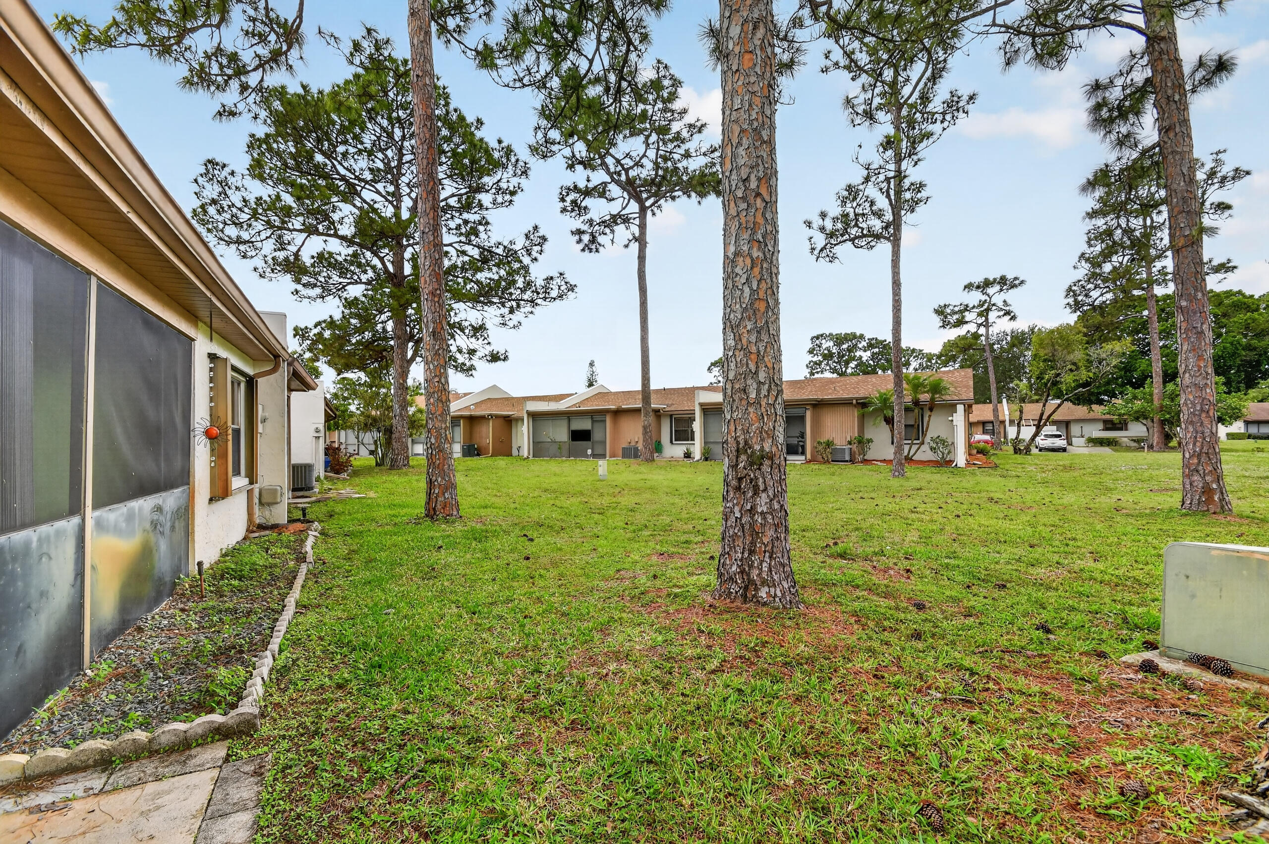 6105 Fairfield Circle Property Photo 32