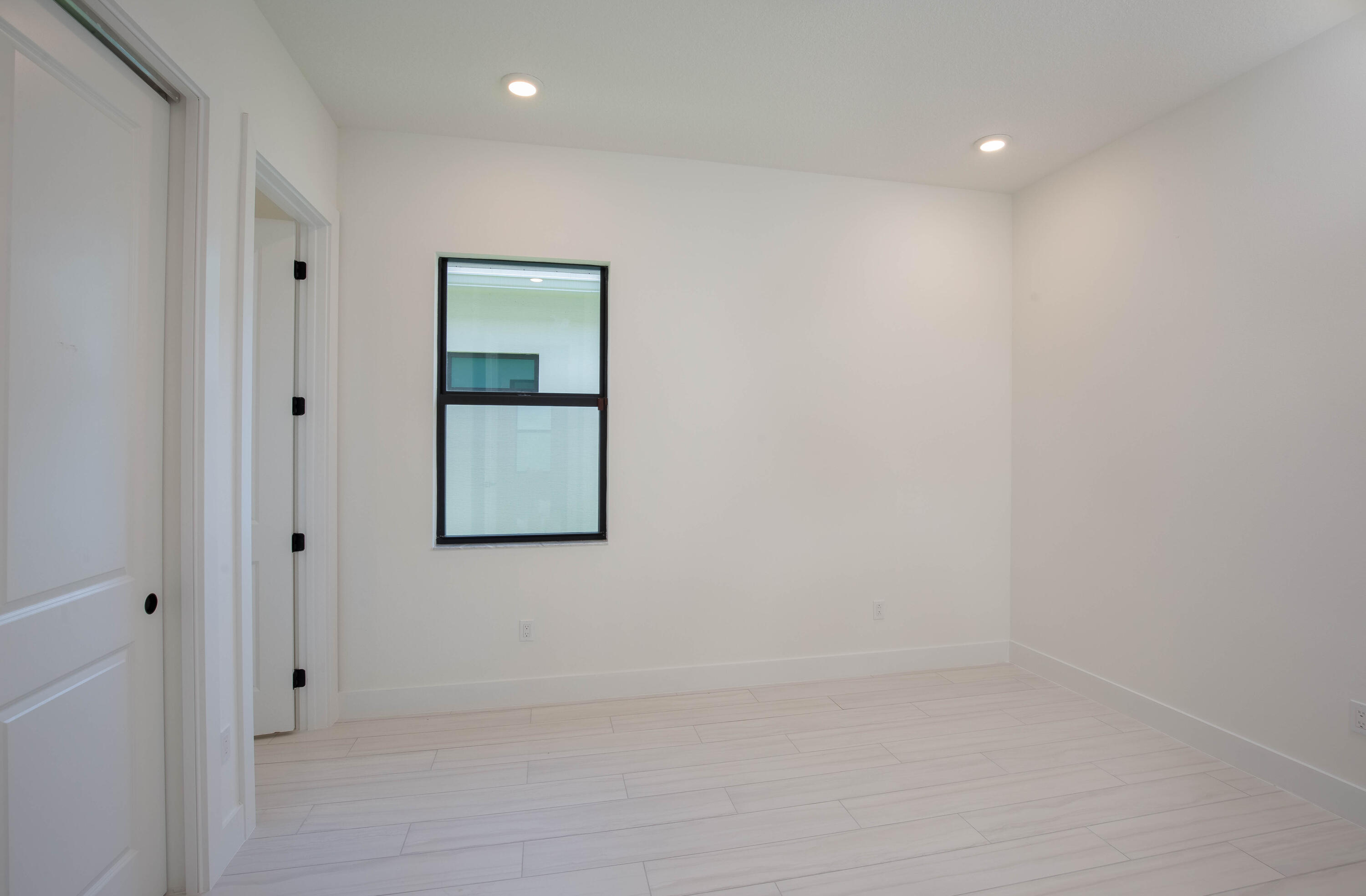 5576 Captiva Lane Property Photo 14