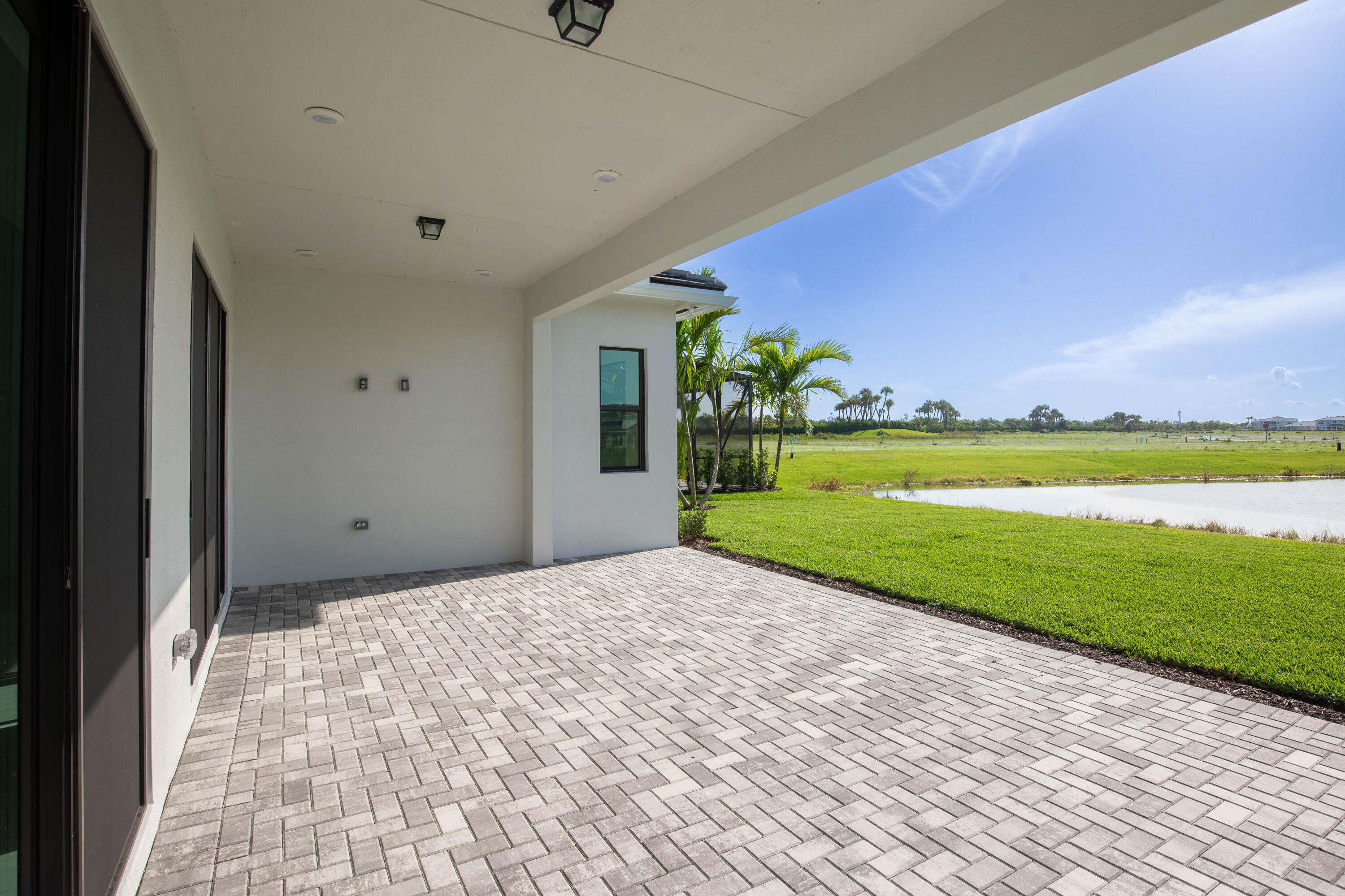 5576 Captiva Lane Property Photo 33