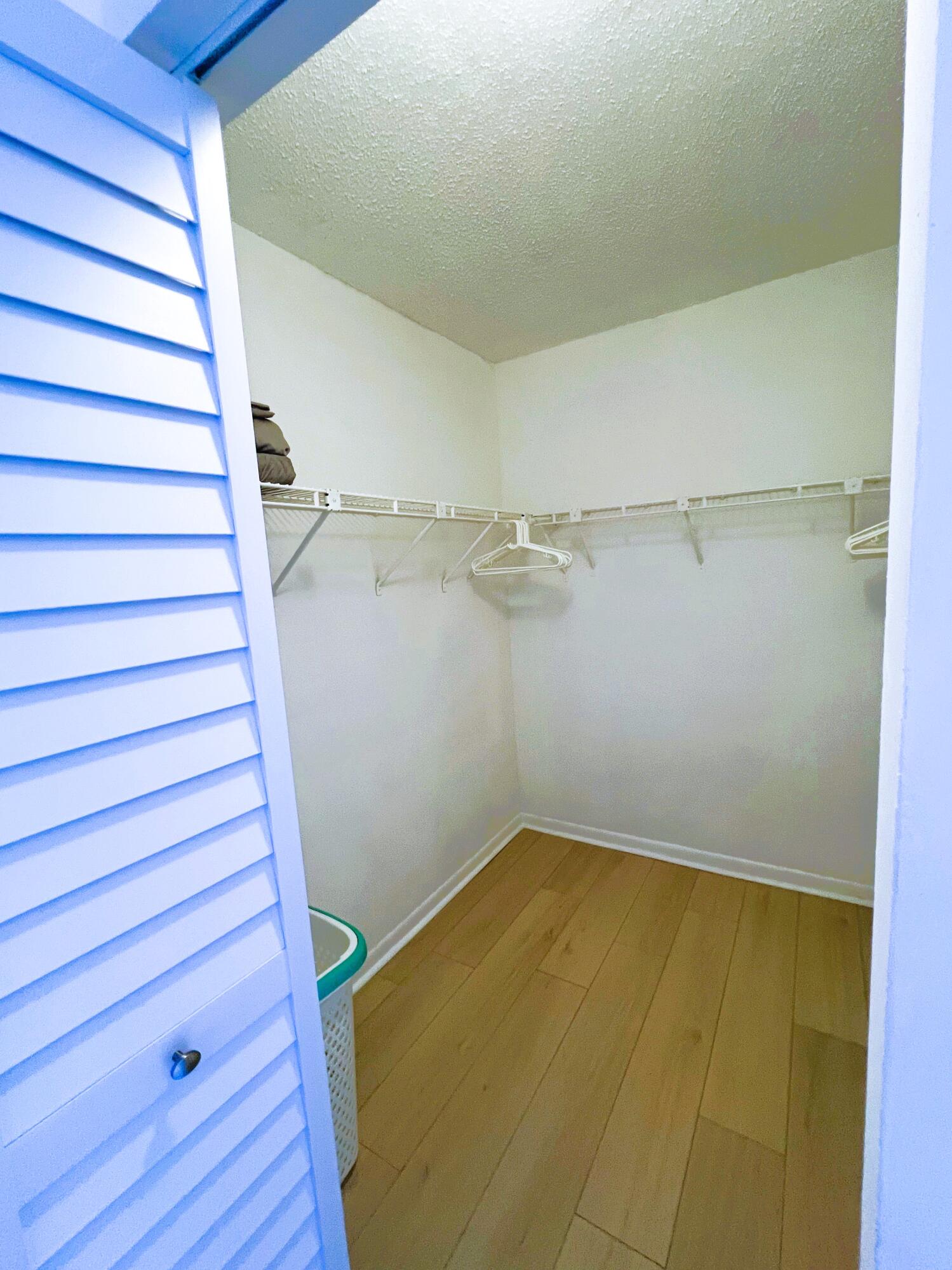 2902 Victoria Circle A1 Property Photo 7