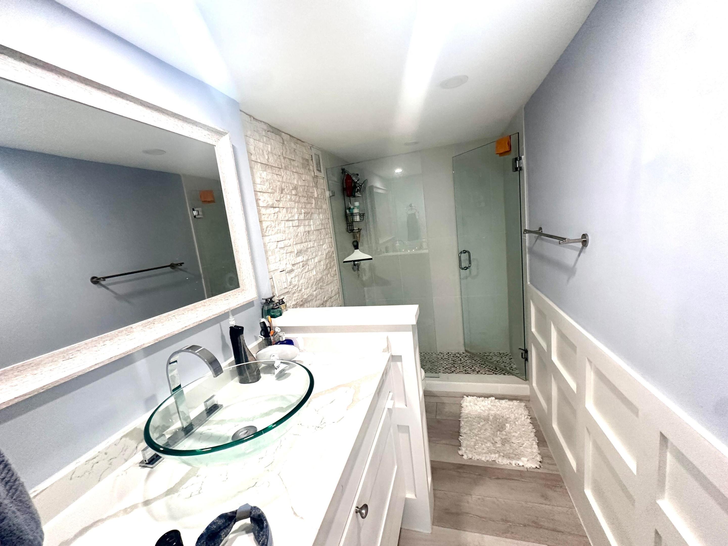1 Las Olas Circle 1211 Property Photo 11