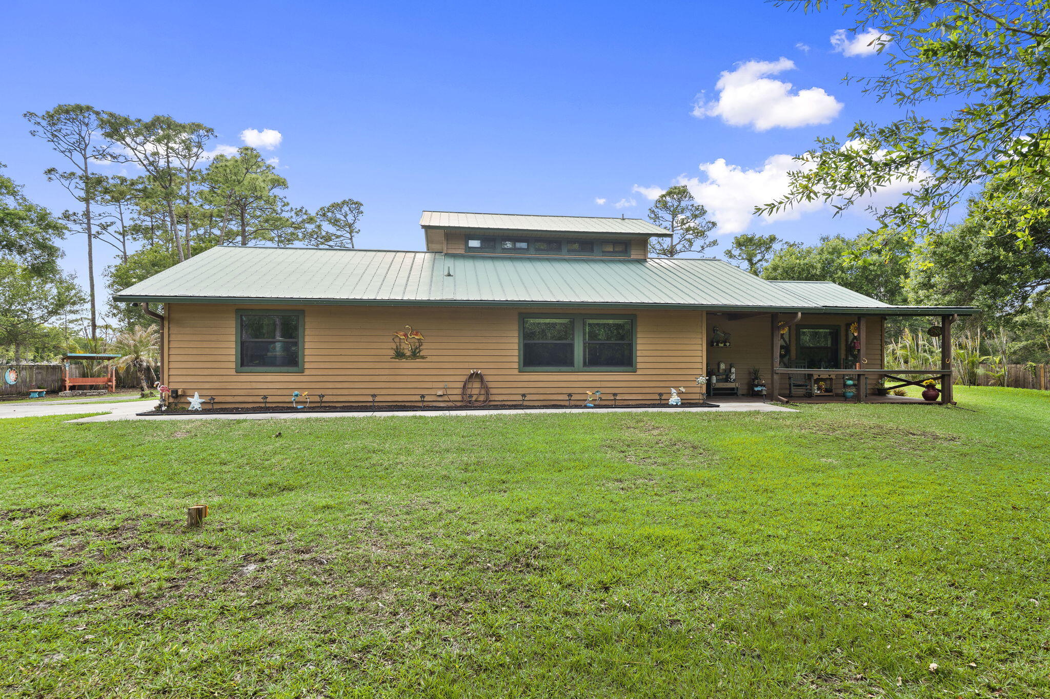 2725 Twin Oaks Trail Property Photo 6