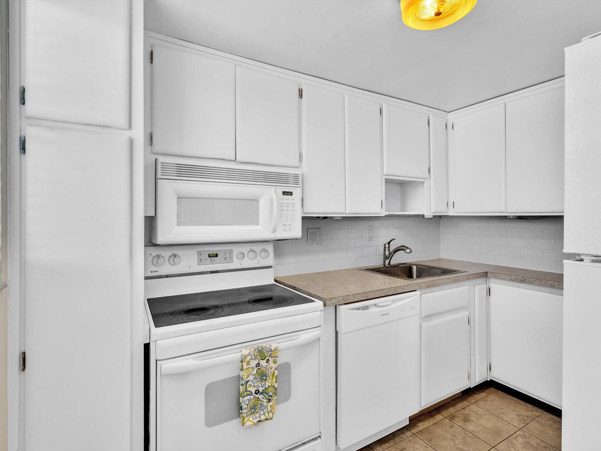4500 S Ocean Boulevard 505 Property Photo 22