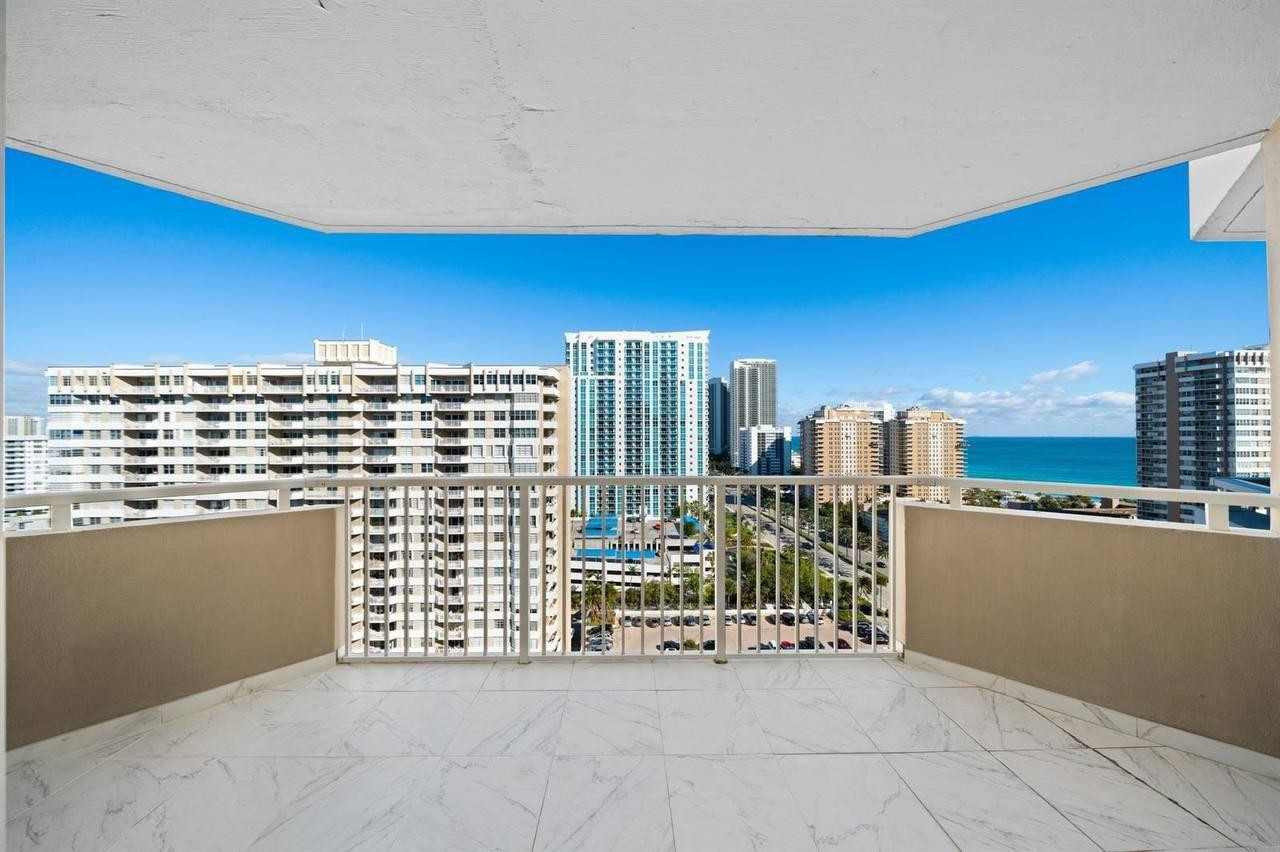 1985 S Ocean Drive 16b Property Photo 3
