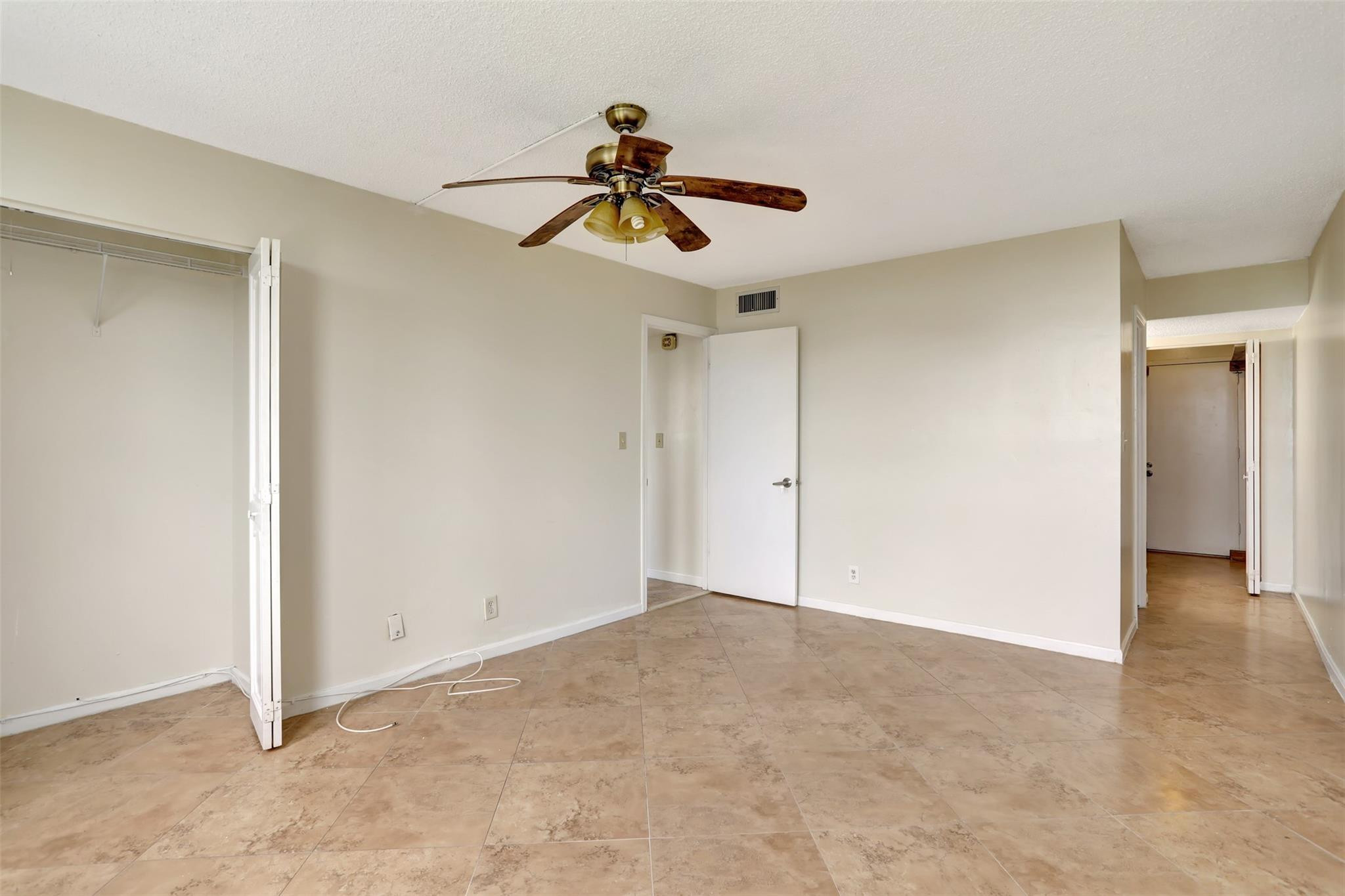 6921 Environ Boulevard 6o Property Photo 17