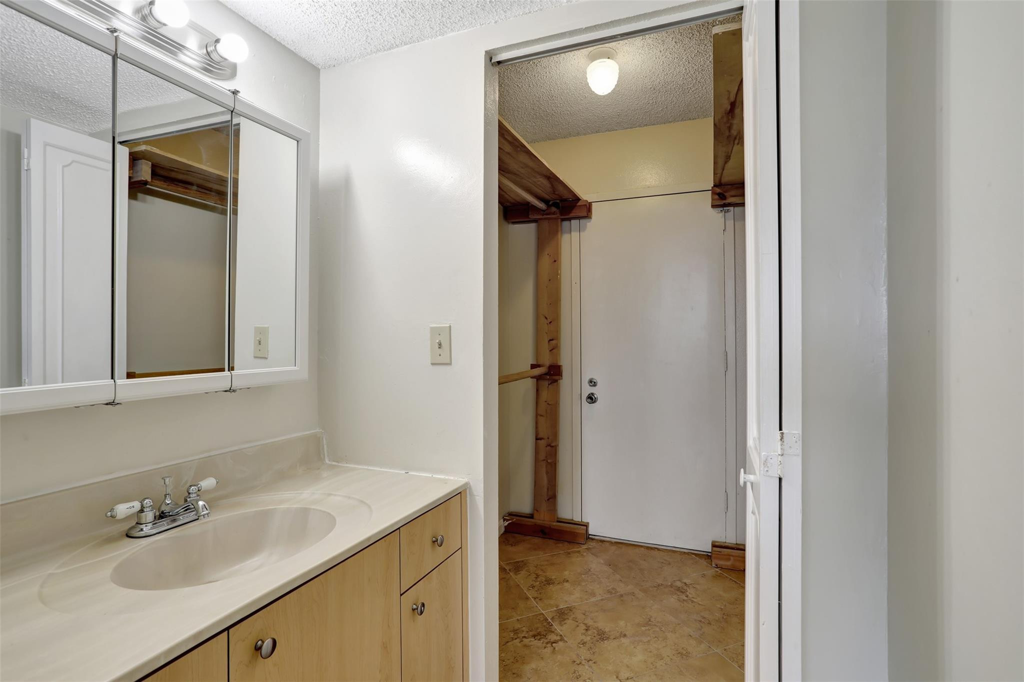 6921 Environ Boulevard 6o Property Photo 19