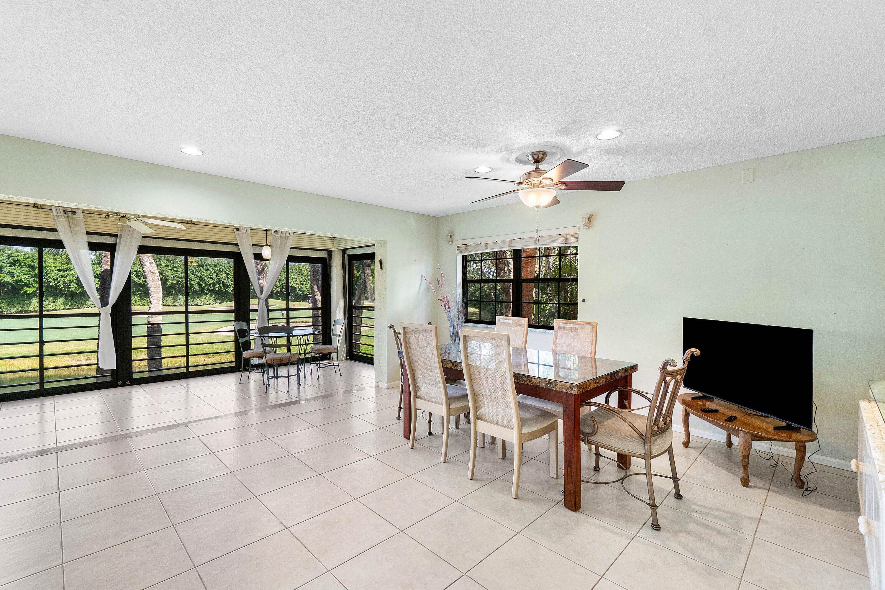 6446 Aspen Glen Circle Property Photo 5