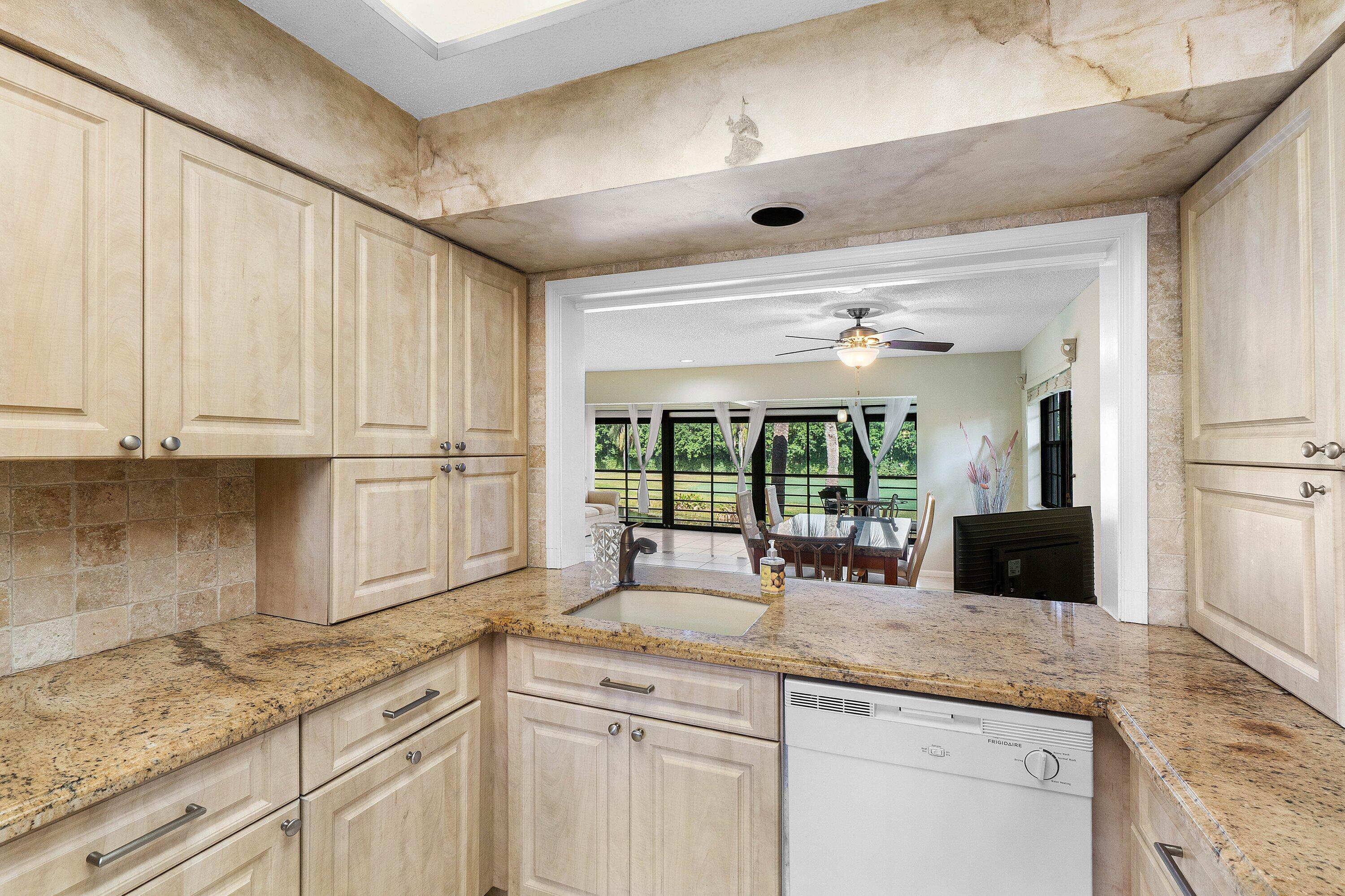 6446 Aspen Glen Circle Property Photo 15
