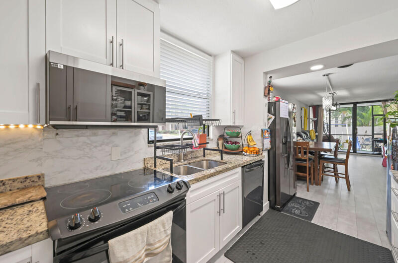 8421 Forest Hills Drive 104 Property Photo 6