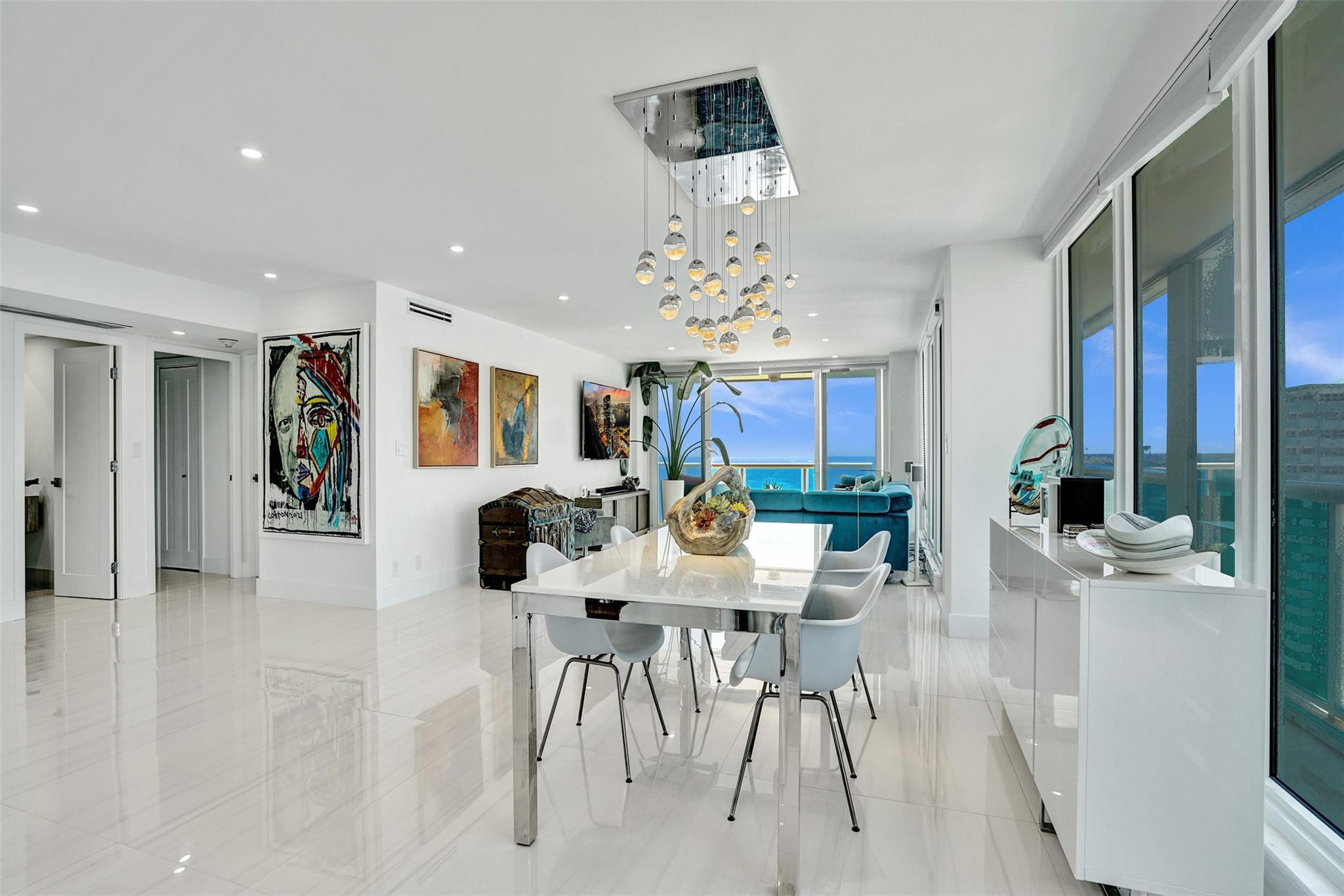 2100 S Ocean Lane 1202 Property Photo 22