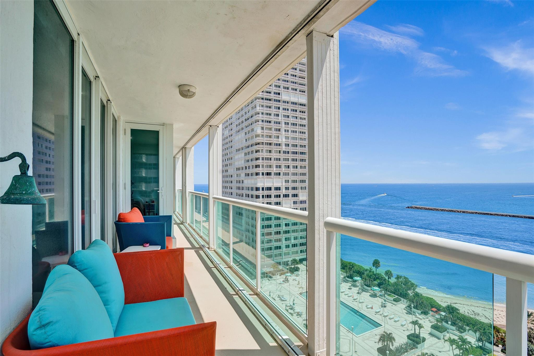 2100 S Ocean Lane 1202 Property Photo 24