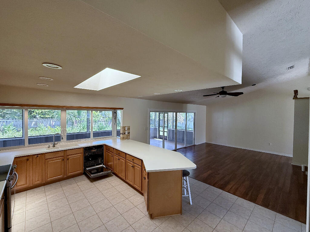 2402 River Hammock Lane Property Photo 9