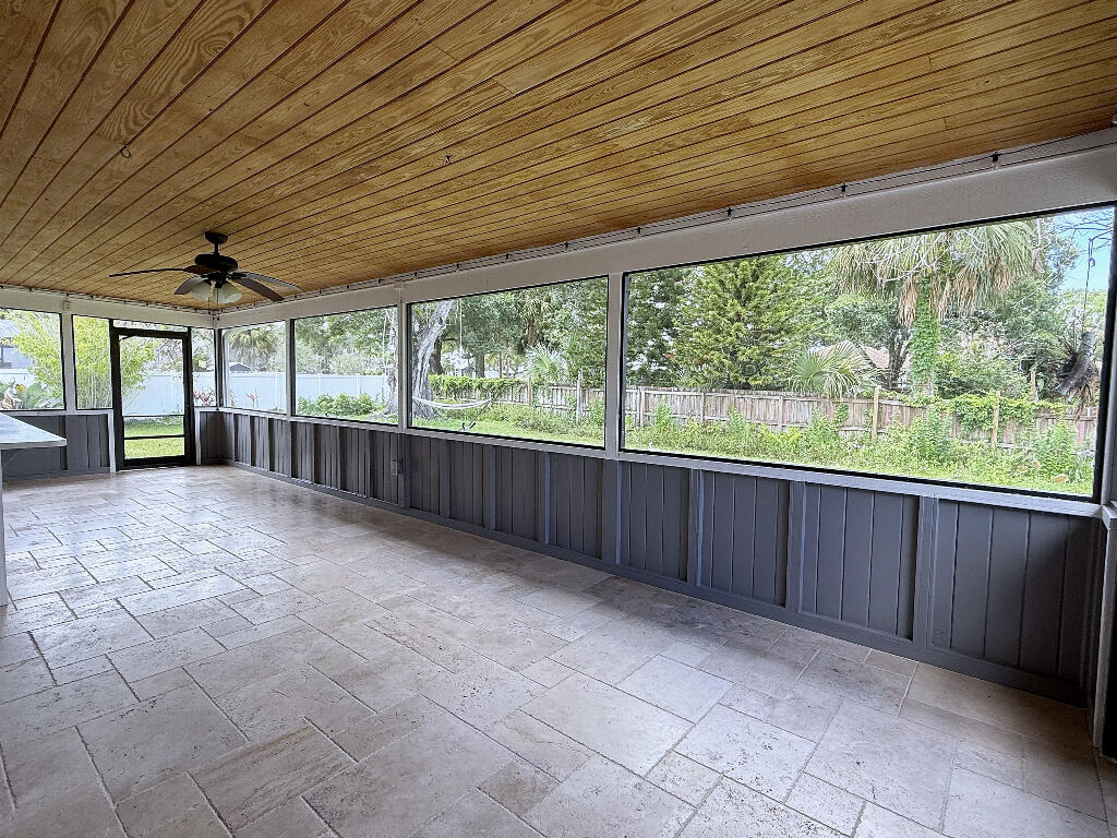 2402 River Hammock Lane Property Photo 11