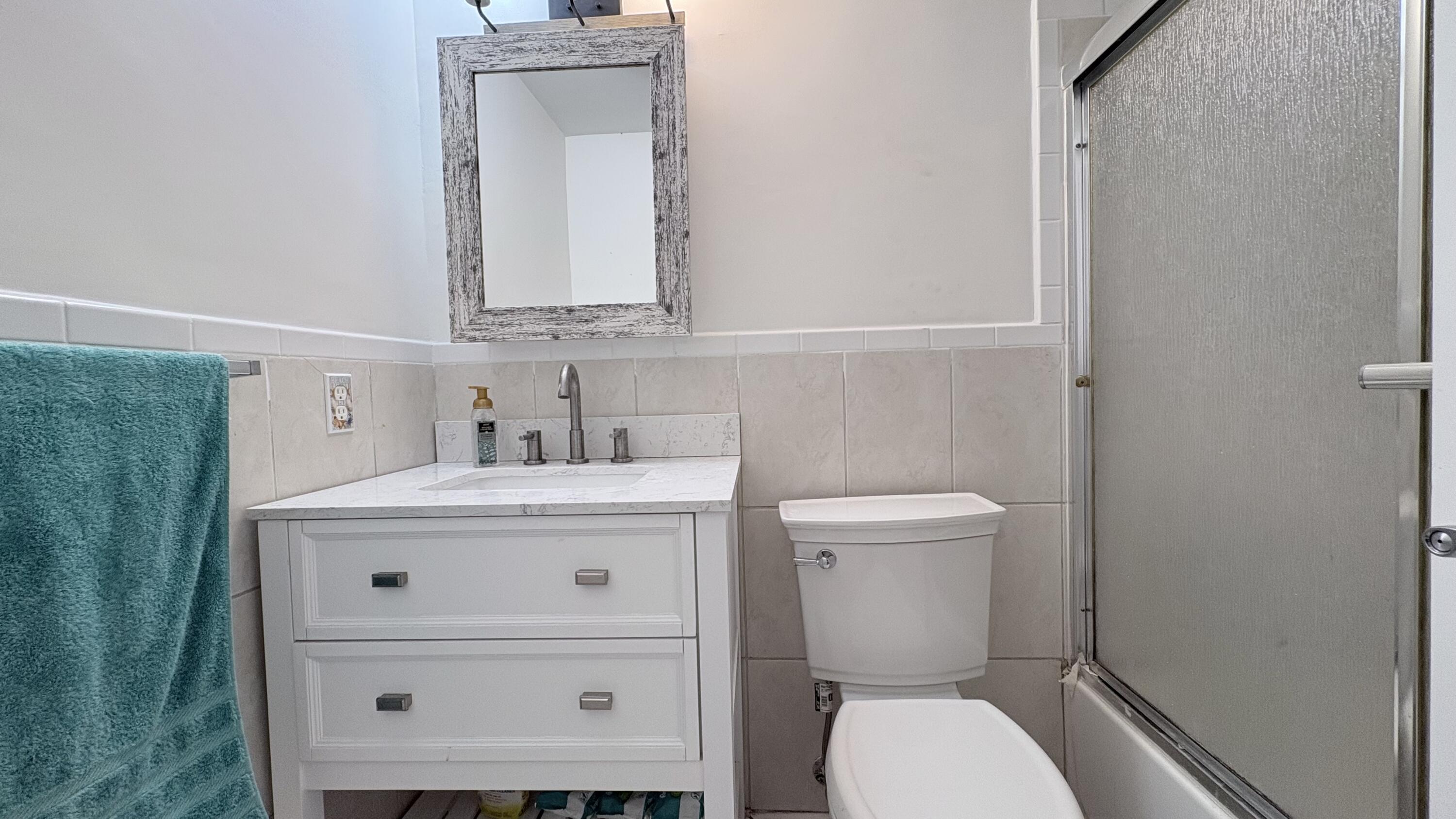 200 Horizon W 102 Property Photo 16
