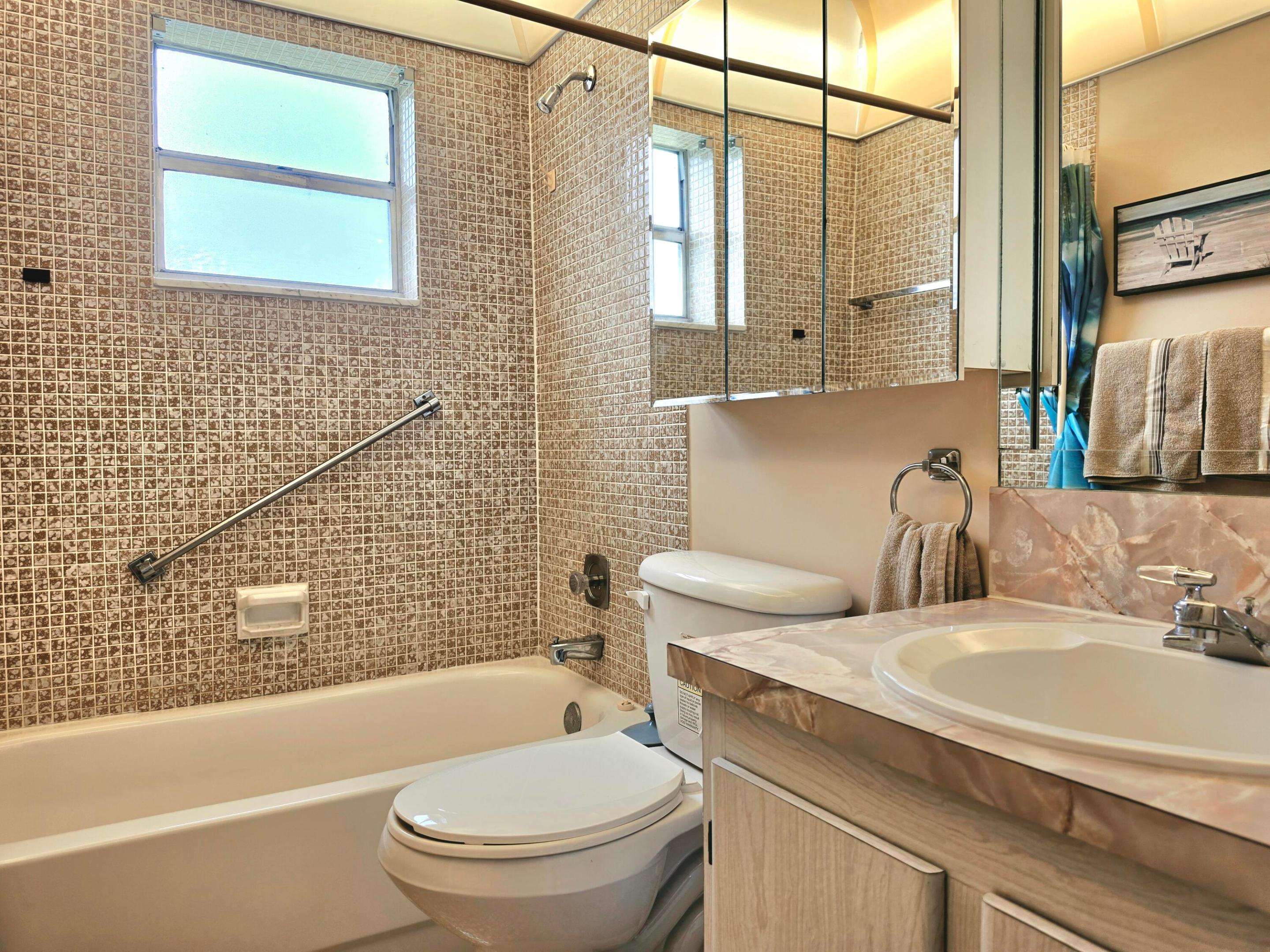 719 Flanders O Property Photo 13