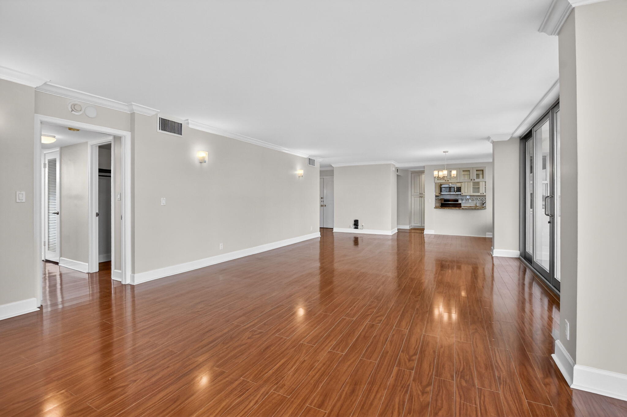 1180 S Ocean Boulevard 3f Property Photo 8