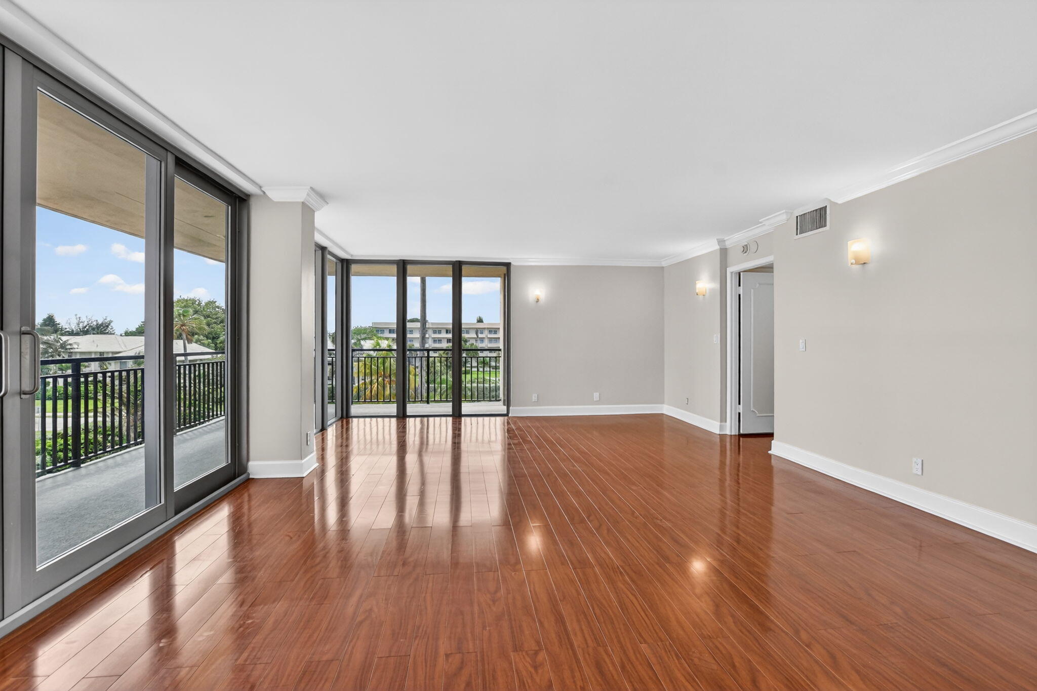1180 S Ocean Boulevard 3f Property Photo 9