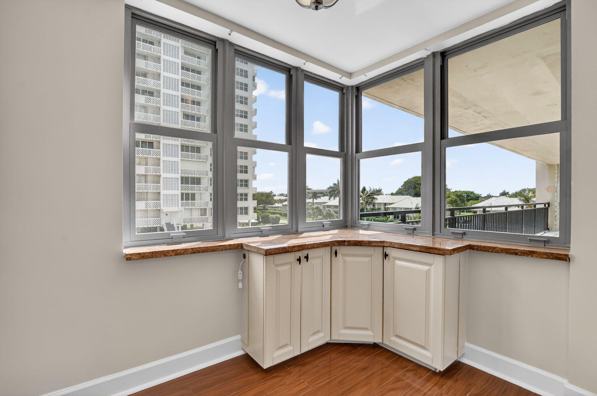 1180 S Ocean Boulevard 3f Property Photo 16