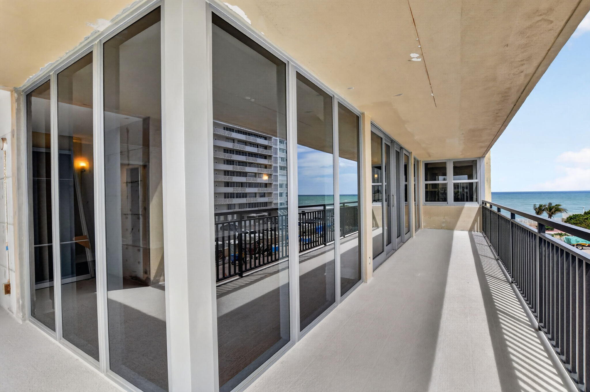 1180 S Ocean Boulevard 3f Property Photo 40