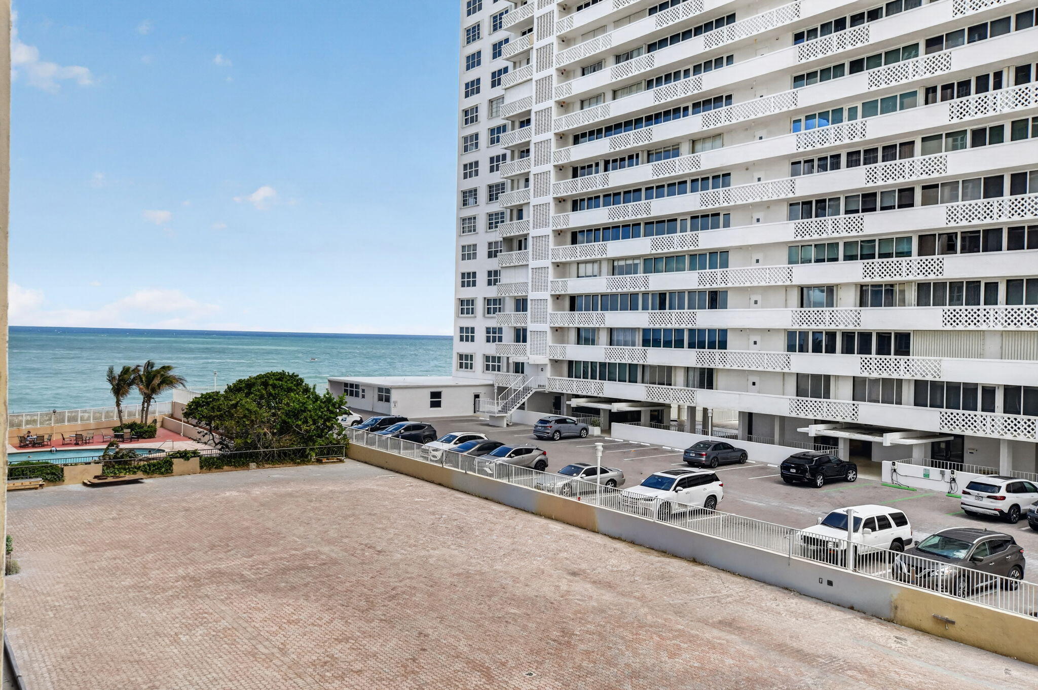 1180 S Ocean Boulevard 3f Property Photo 43