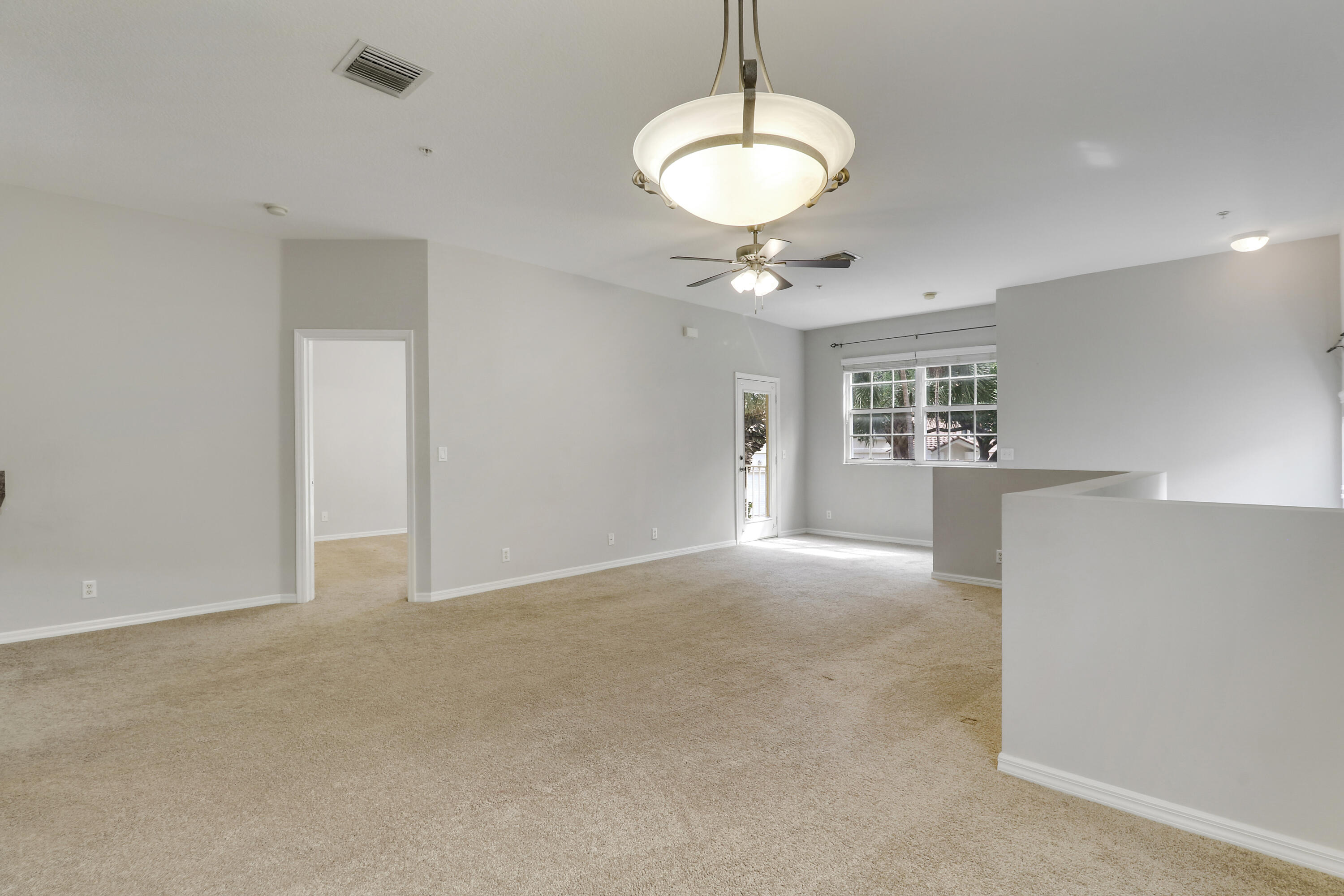 104 Lighthouse Circle H Property Photo 18