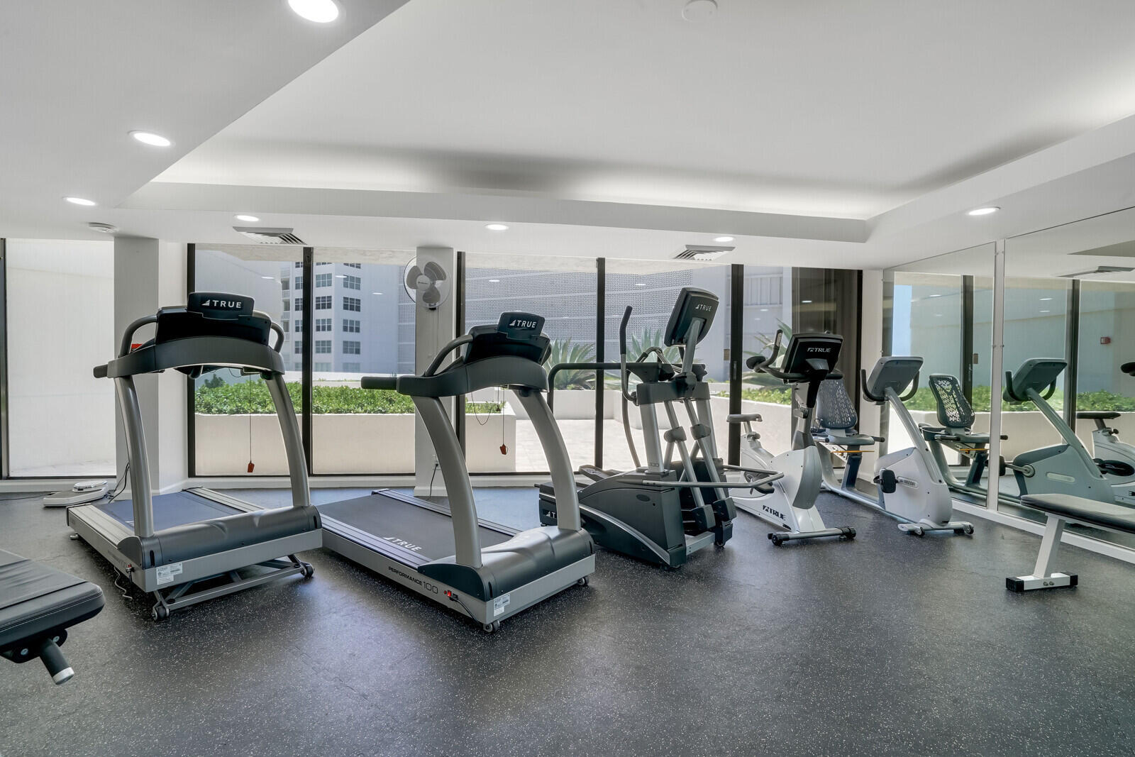 3560 S Ocean Boulevard Ph4 Property Photo 29