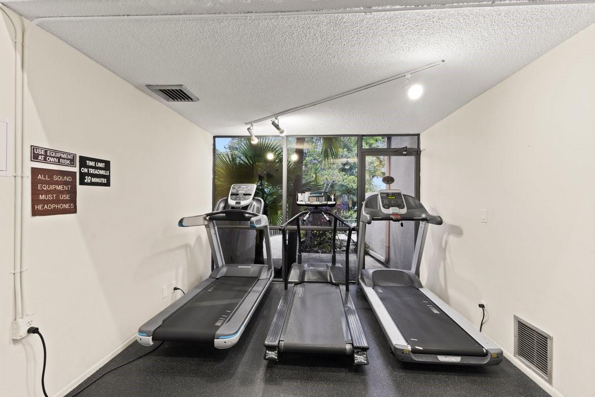 2106 S Cypress Bend Drive 506 Property Photo 27