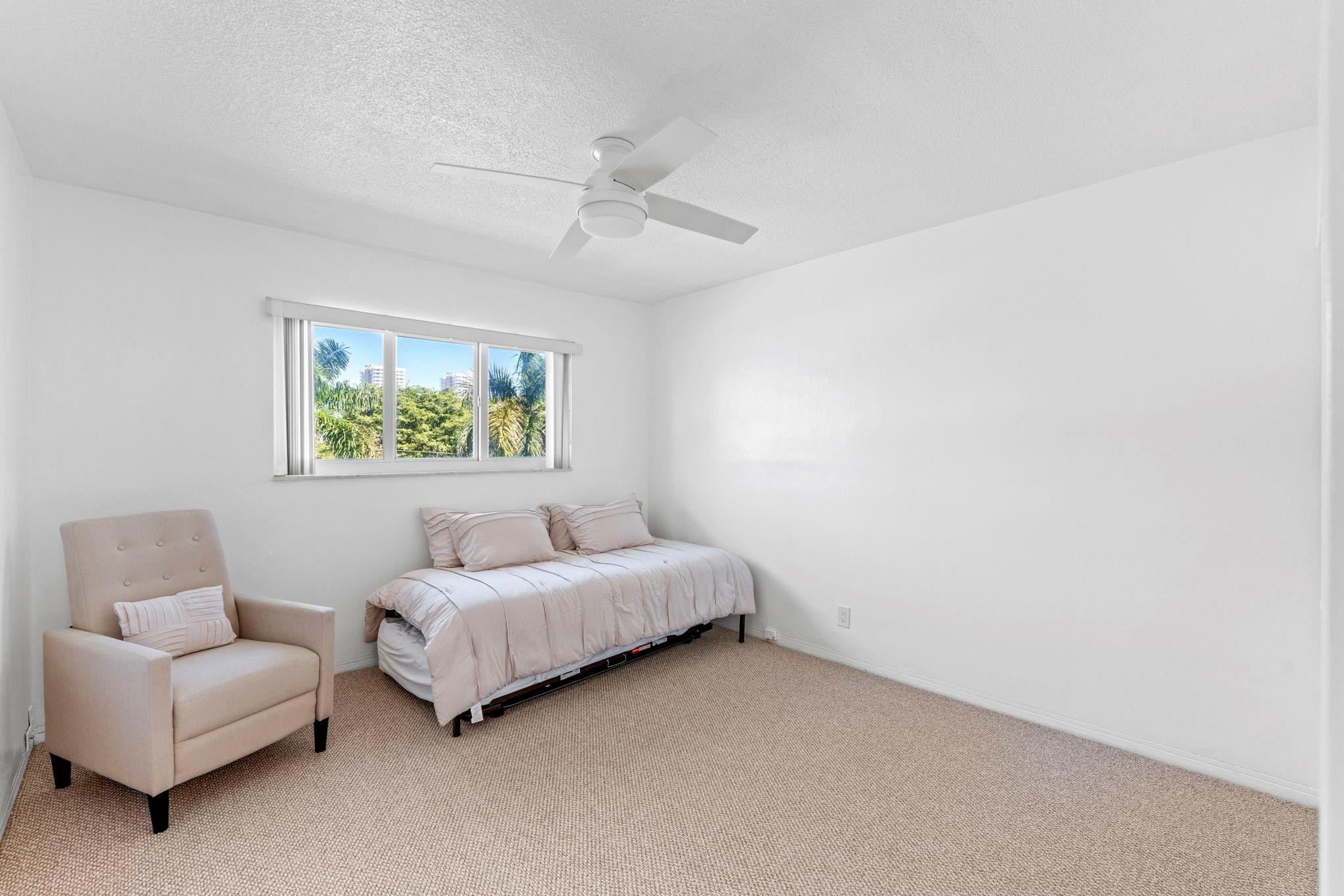 581 Blue Heron Drive 317-b Property Photo 19